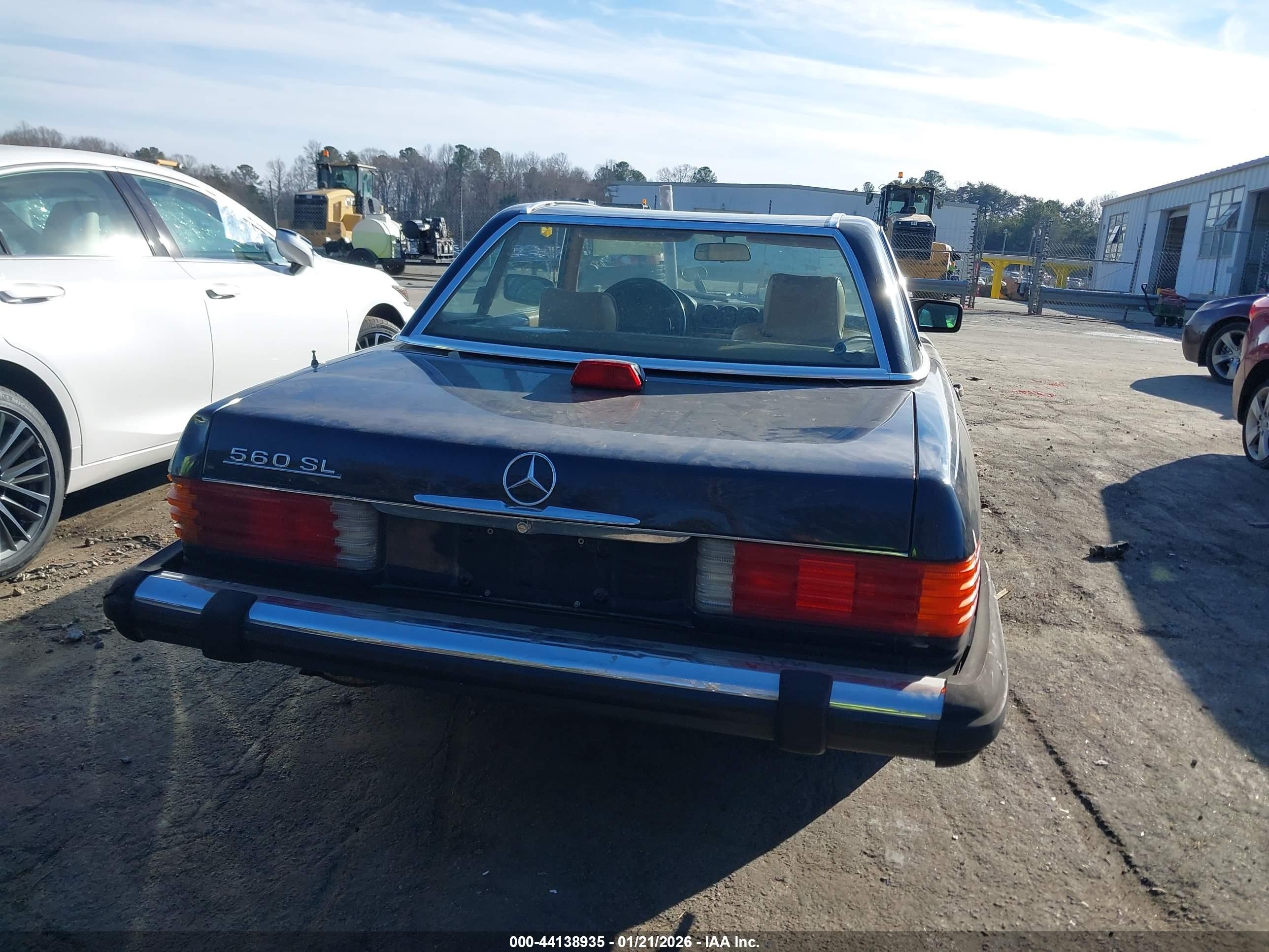 1986 Mercedes-benz 560 Sl Blue vin: WDBBA48DXGA050914