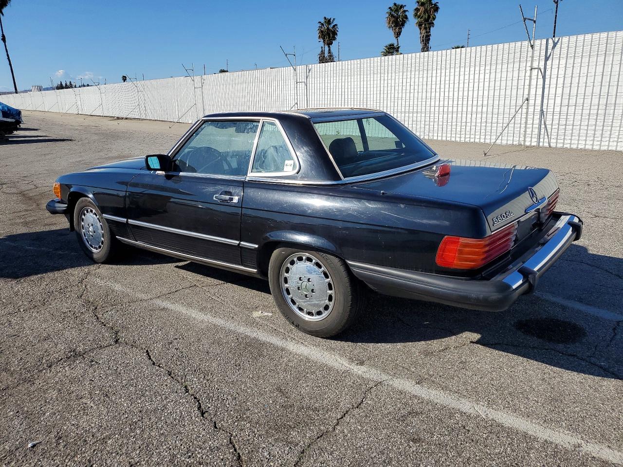 1987 Mercedes-benz 560 Sl Черный vin: WDBBA48DXHA057914