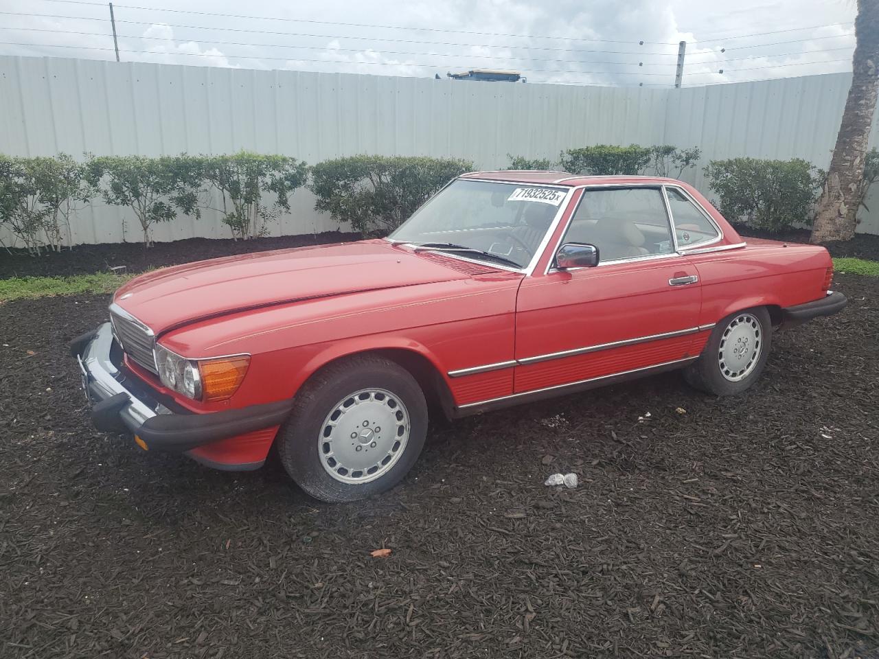 1987 Mercedes-benz 560 Sl Red vin: WDBBA48DXHA072249