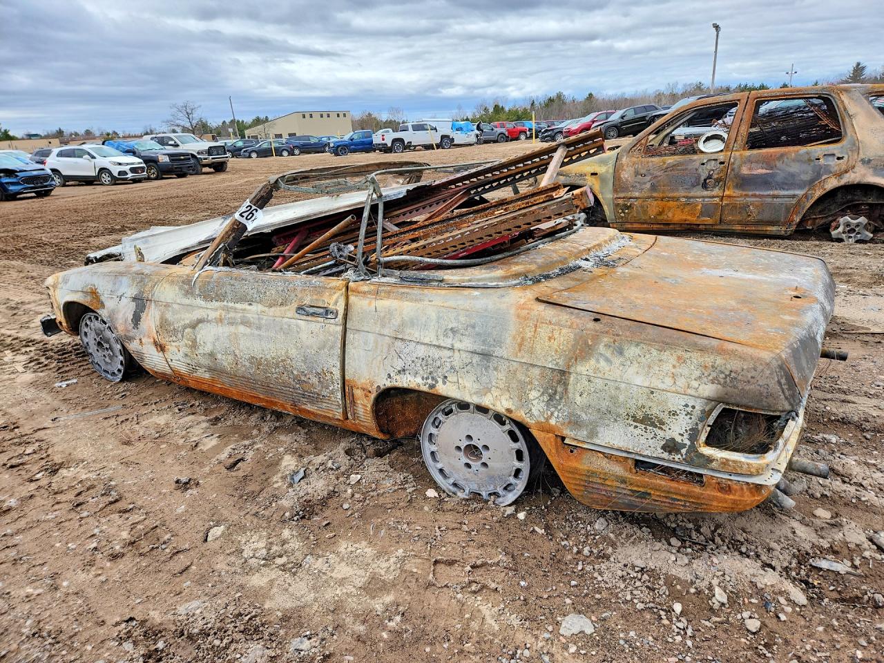 1988 Mercedes-benz 560 Sl Пожар vin: WDBBA48DXJA076503