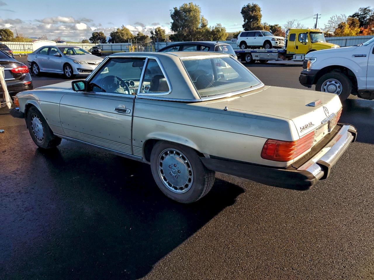 1988 Mercedes-benz 560 Sl Silver vin: WDBBA48DXJA083385
