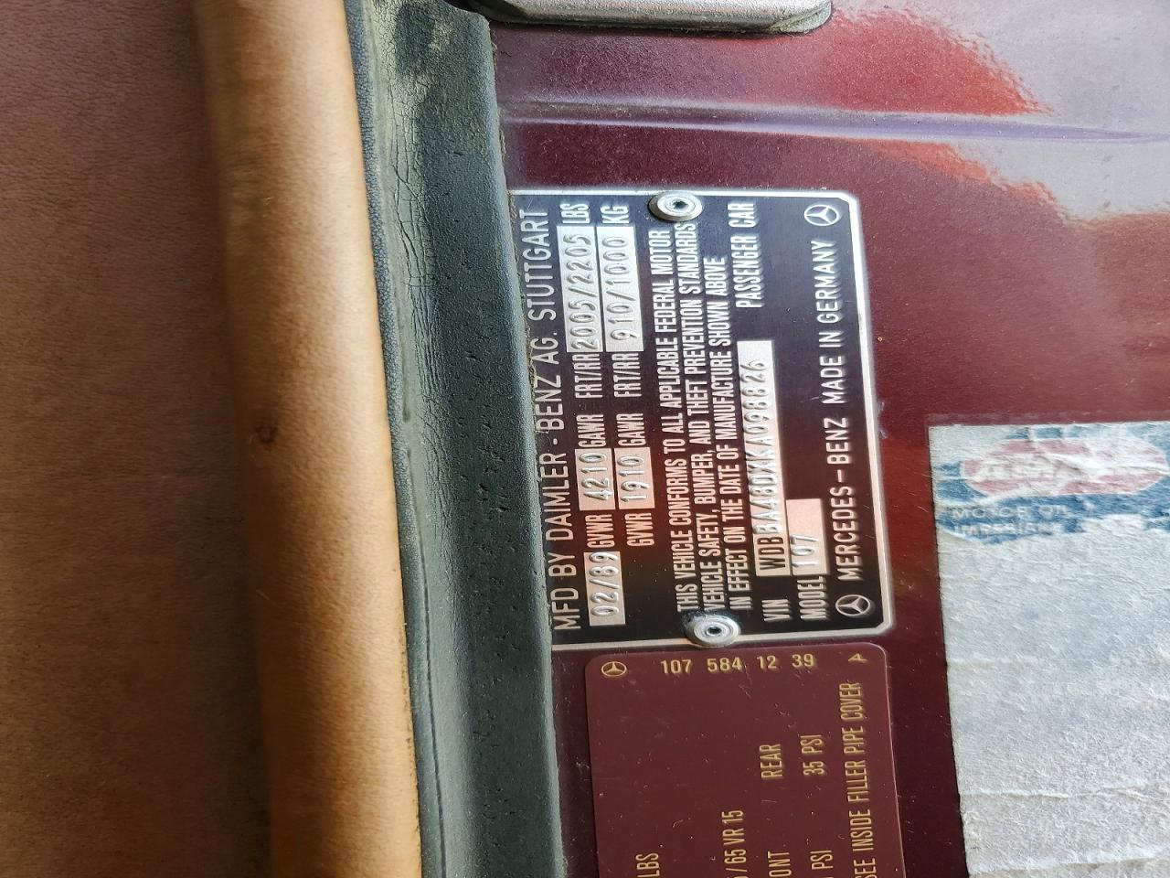 1989 Mercury Sl-class Burgundy vin: WDBBA48DXKA098826