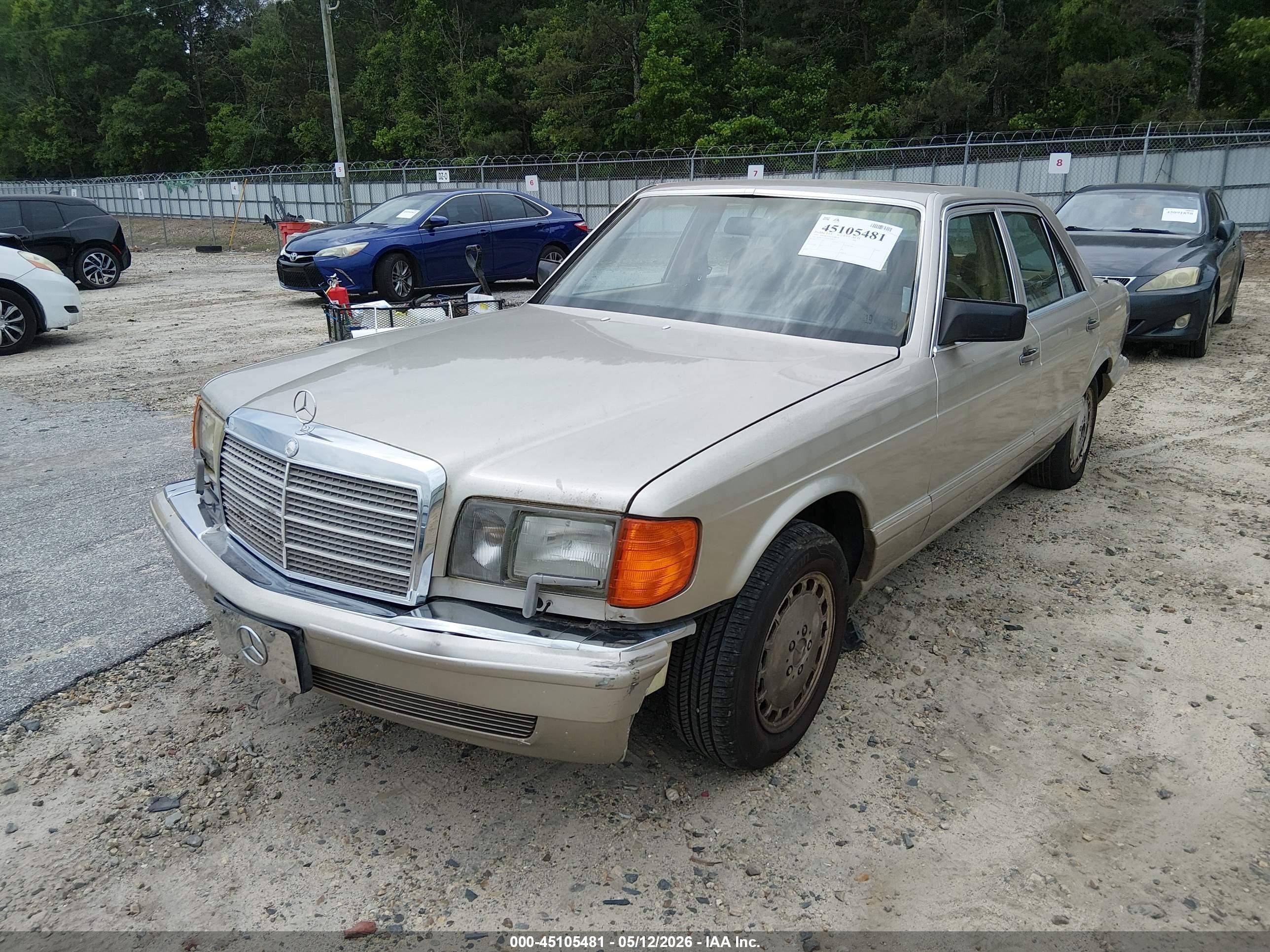 1991 Mercedes-benz 300 Se Золотой vin: WDBCA24D1MA568999