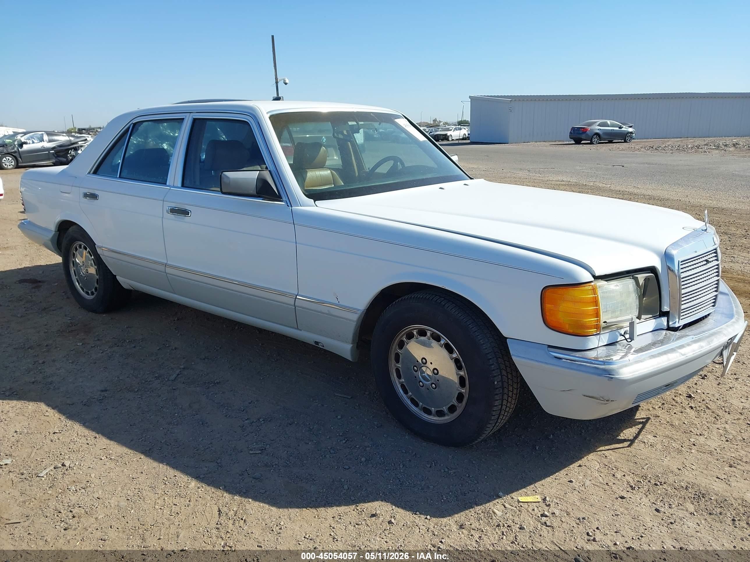 1991 Mercedes-benz 300 Se White vin: WDBCA24D1MA606960