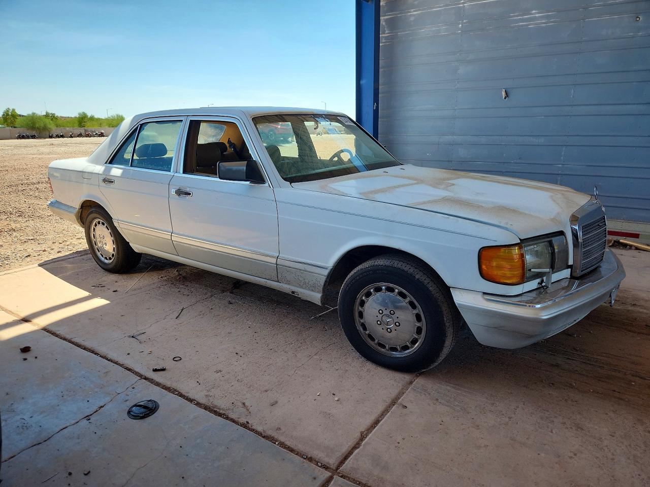 1991 Mercedes-benz 300 Se White vin: WDBCA24D1MA606960