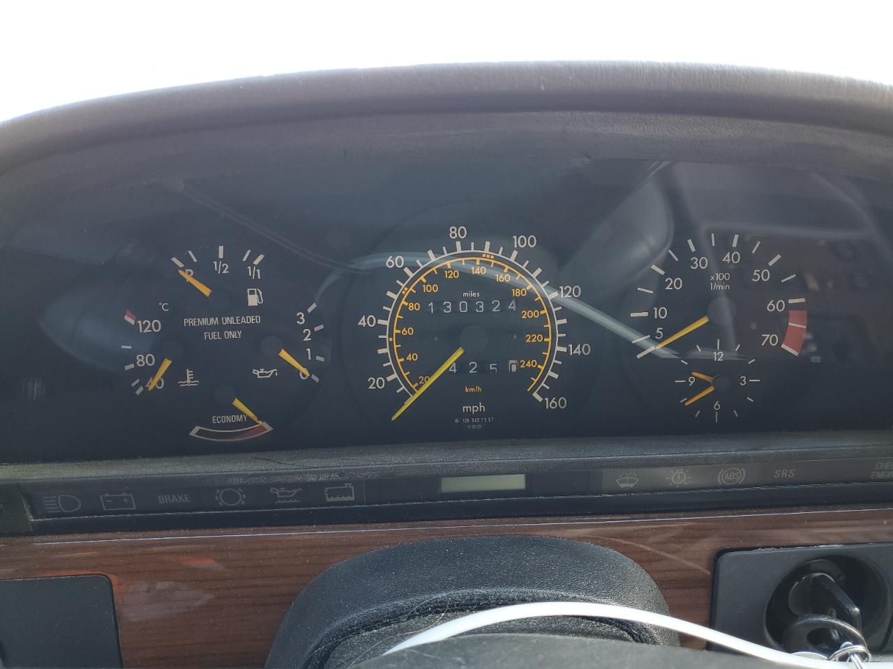 1988 Mercedes-benz 300 Se Синий vin: WDBCA24D2JA422445