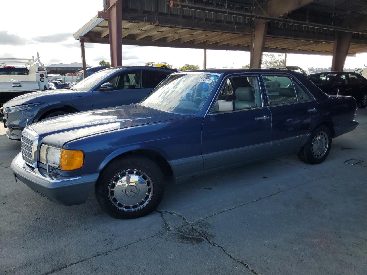 1988 Mercedes-benz 300 Se Синий vin: WDBCA24D2JA422445