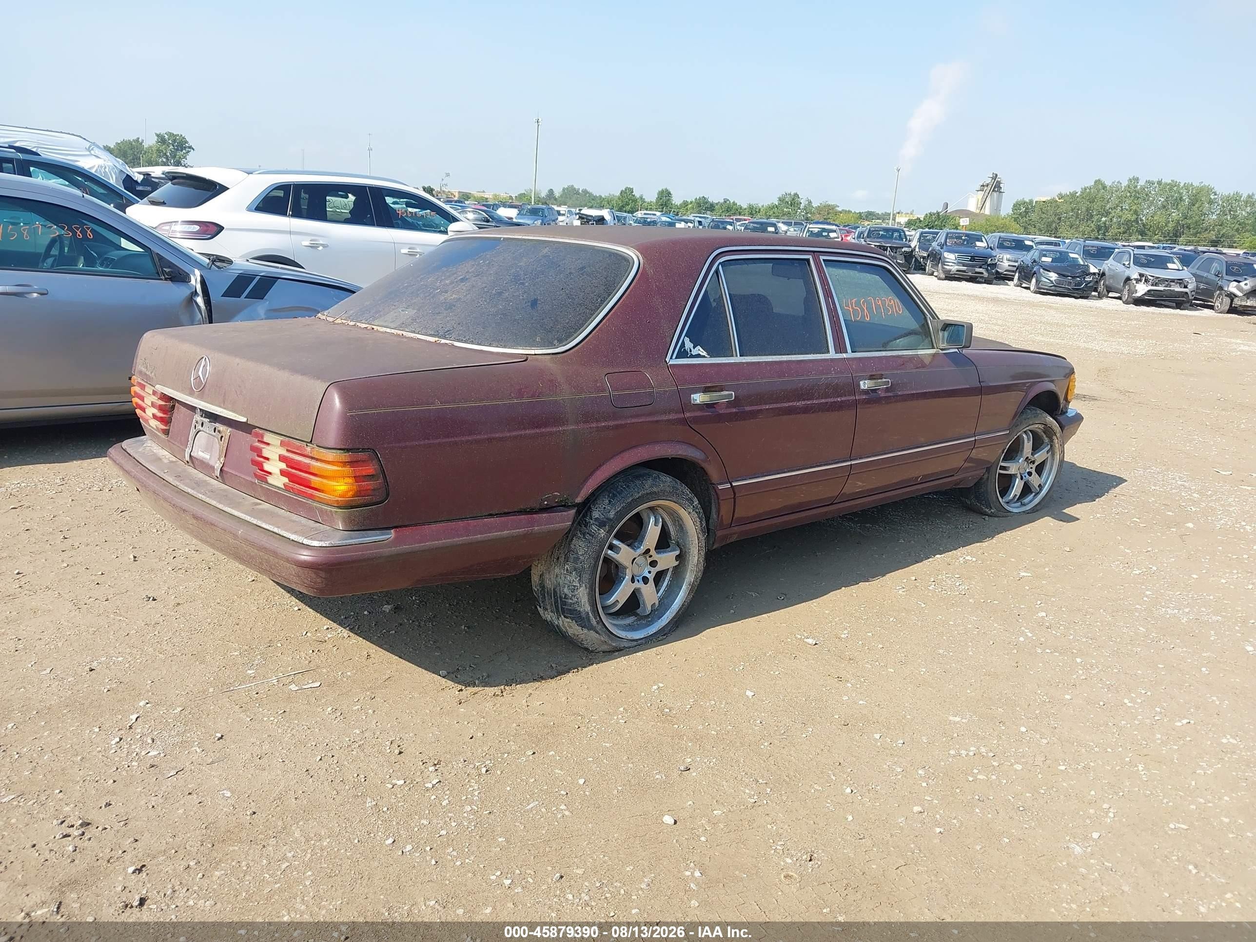 1991 Mercedes-benz 300 Se Maroon vin: WDBCA24D2MA598352