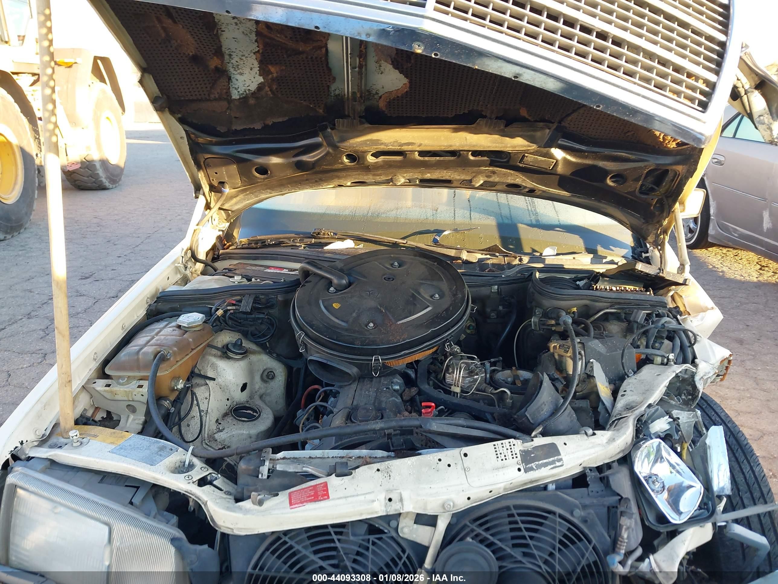 1991 Mercedes-benz 300 Se Pewter vin: WDBCA24D3MA588994