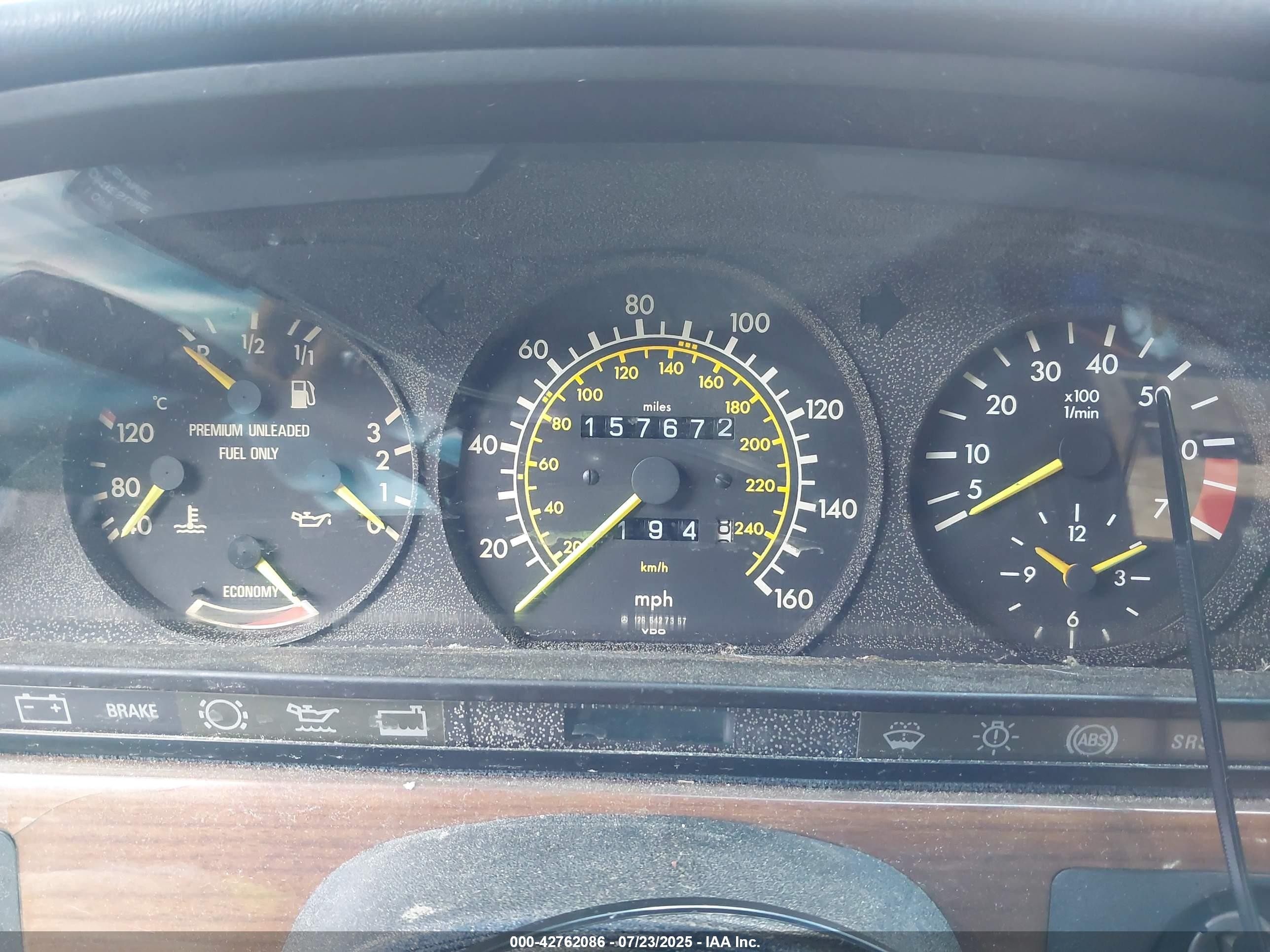 1988 Mercedes-benz 300 Se Silver vin: WDBCA24D5JA404473