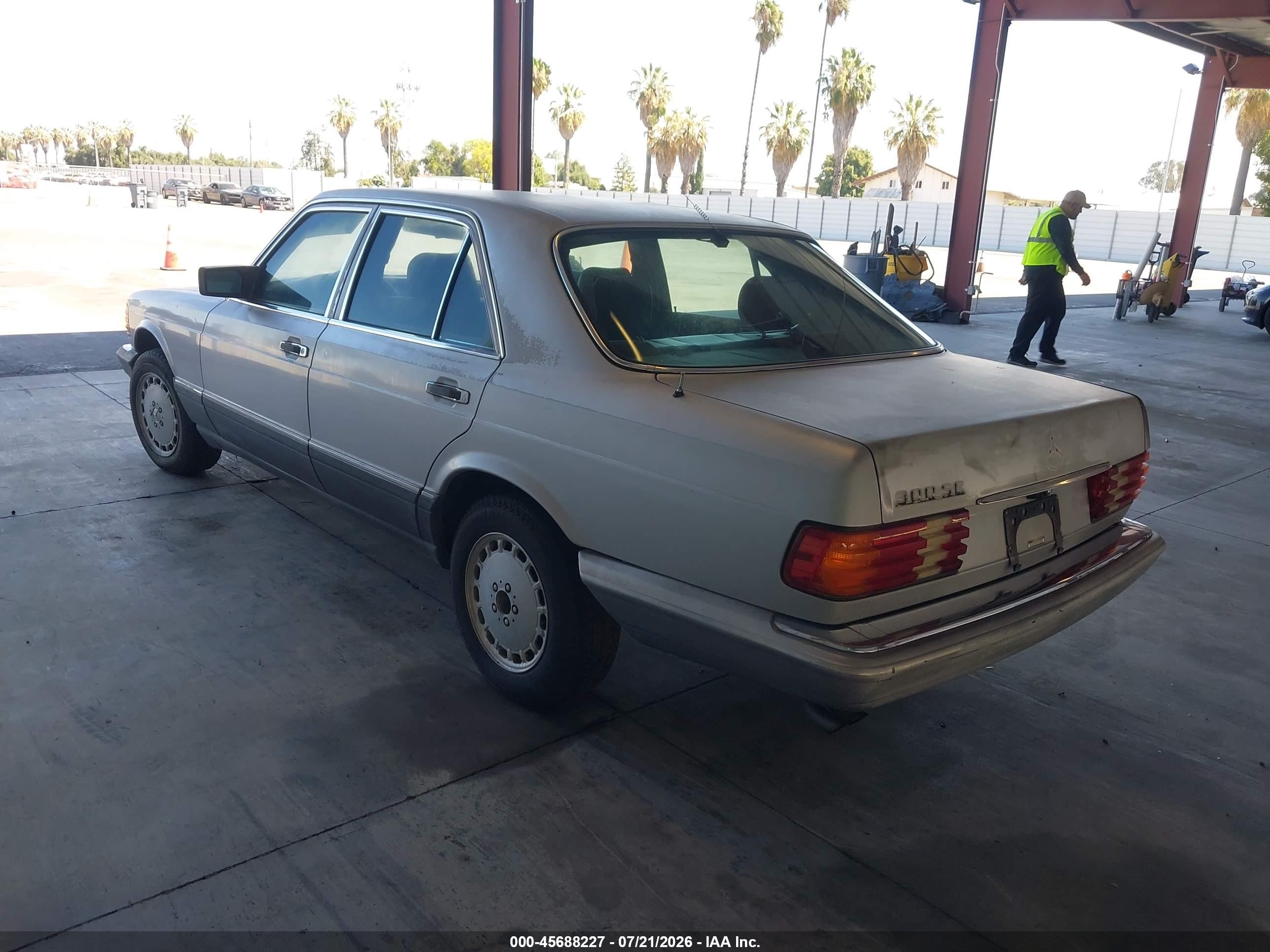 1991 Mercedes-benz 300 Se Silver vin: WDBCA24D5MA574319