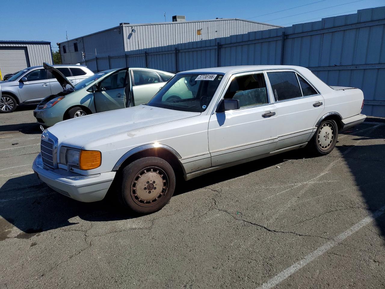 1989 Mercedes-benz 300 Se White vin: WDBCA24D6KA449942