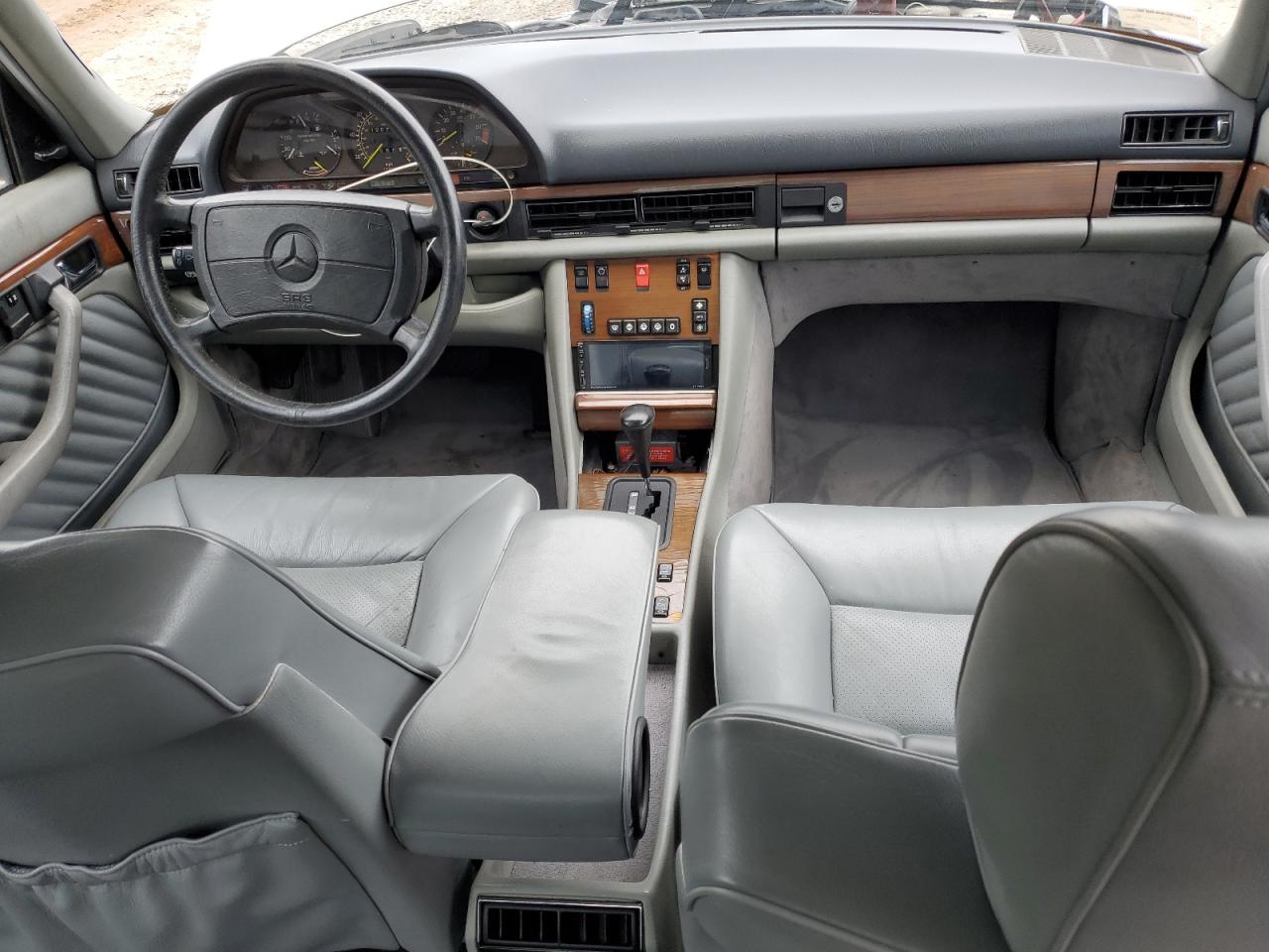 1990 Mercedes-benz 300 Se Gray vin: WDBCA24D8LA508779