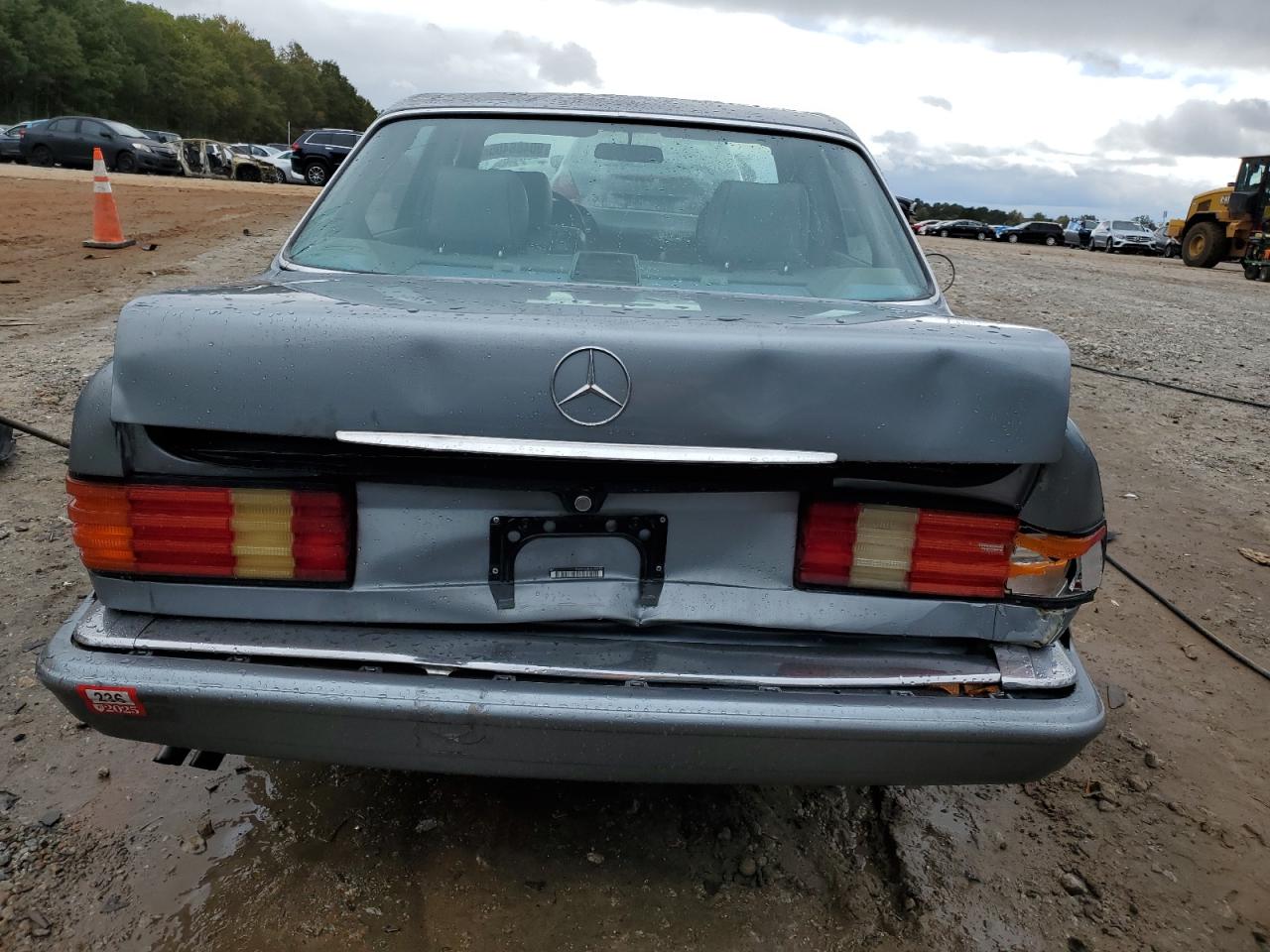 1990 Mercedes-benz 300 Se Gray vin: WDBCA24D8LA508779
