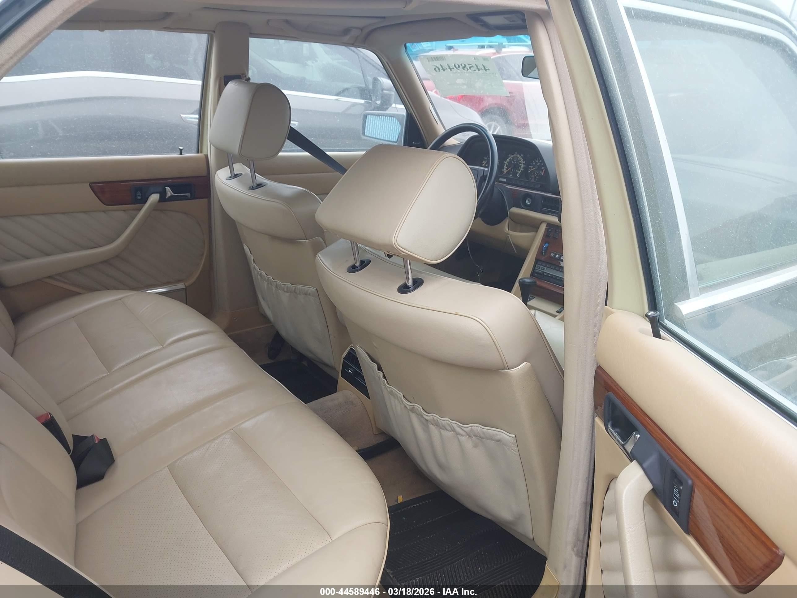 1991 Mercedes-benz 300 Se Gray vin: WDBCA24E2MA602019