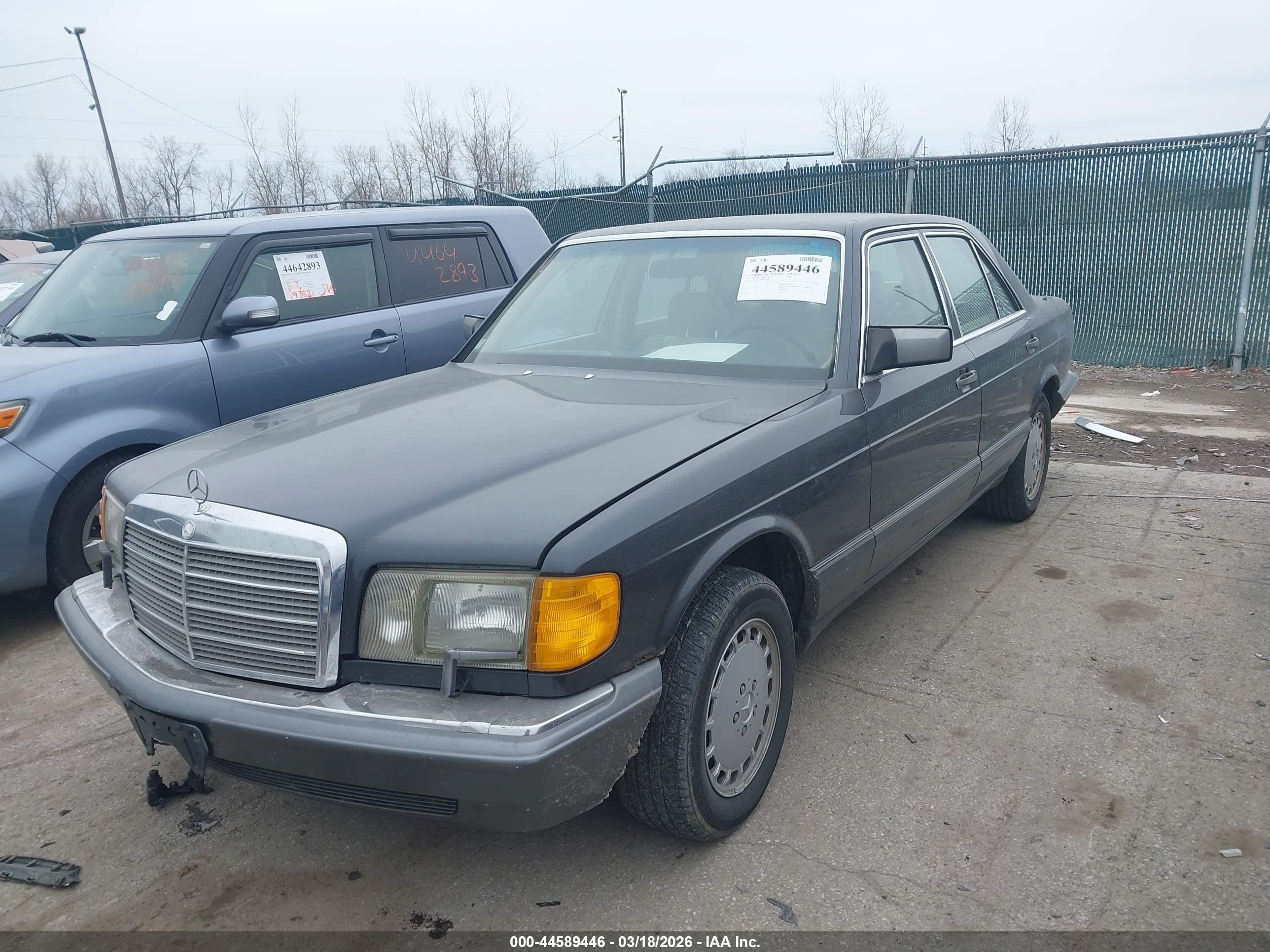 1991 Mercedes-benz 300 Se Gray vin: WDBCA24E2MA602019