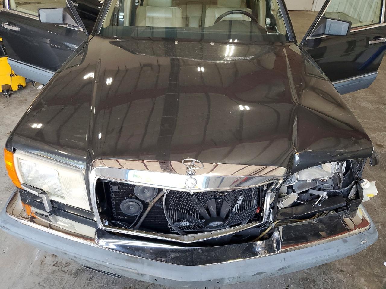 1989 Mercedes-benz 300 Se Black vin: WDBCA24E3KA485001