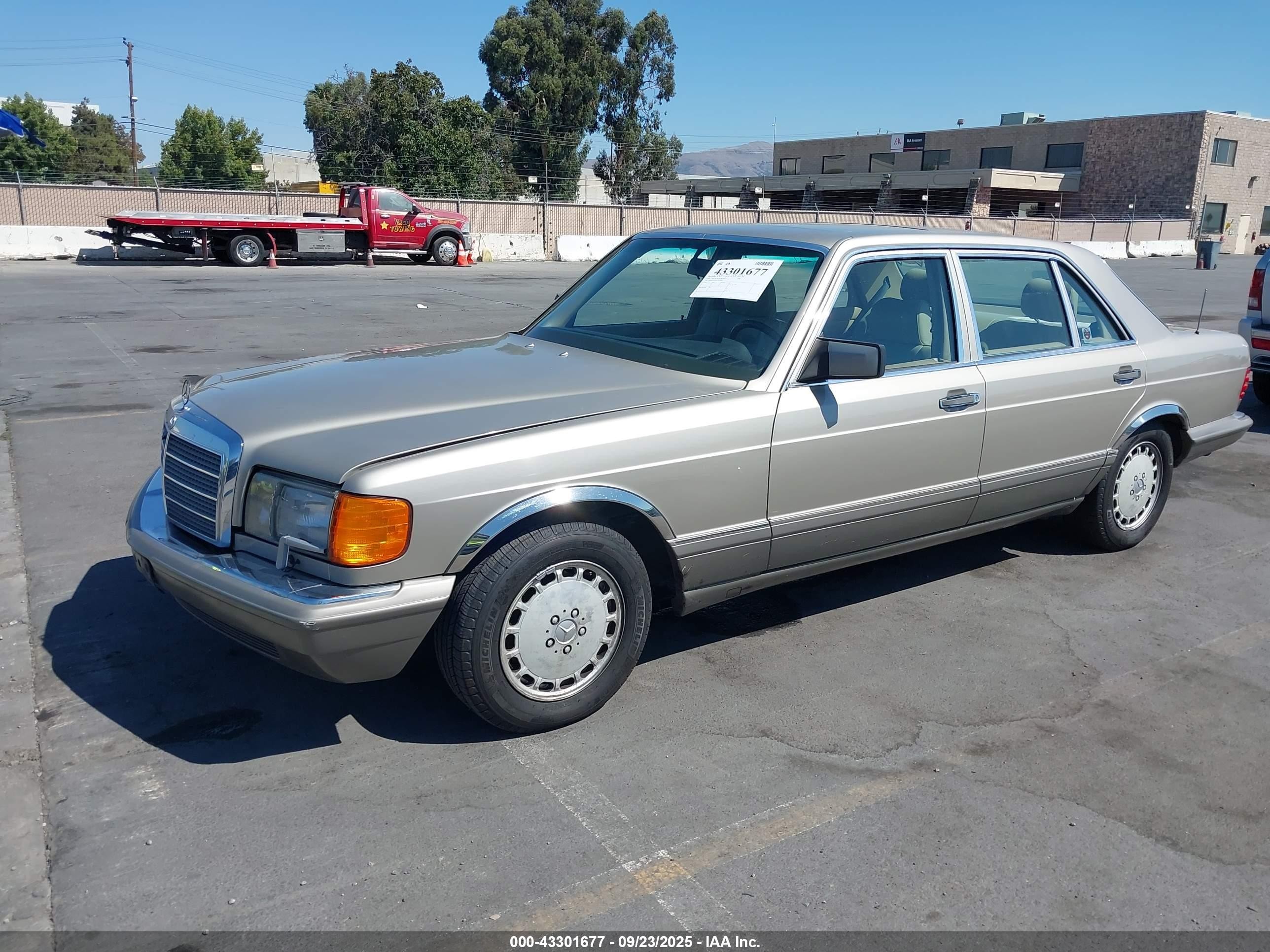 1990 Mercedes-benz 300 Sel Gold vin: WDBCA25D3LA536469