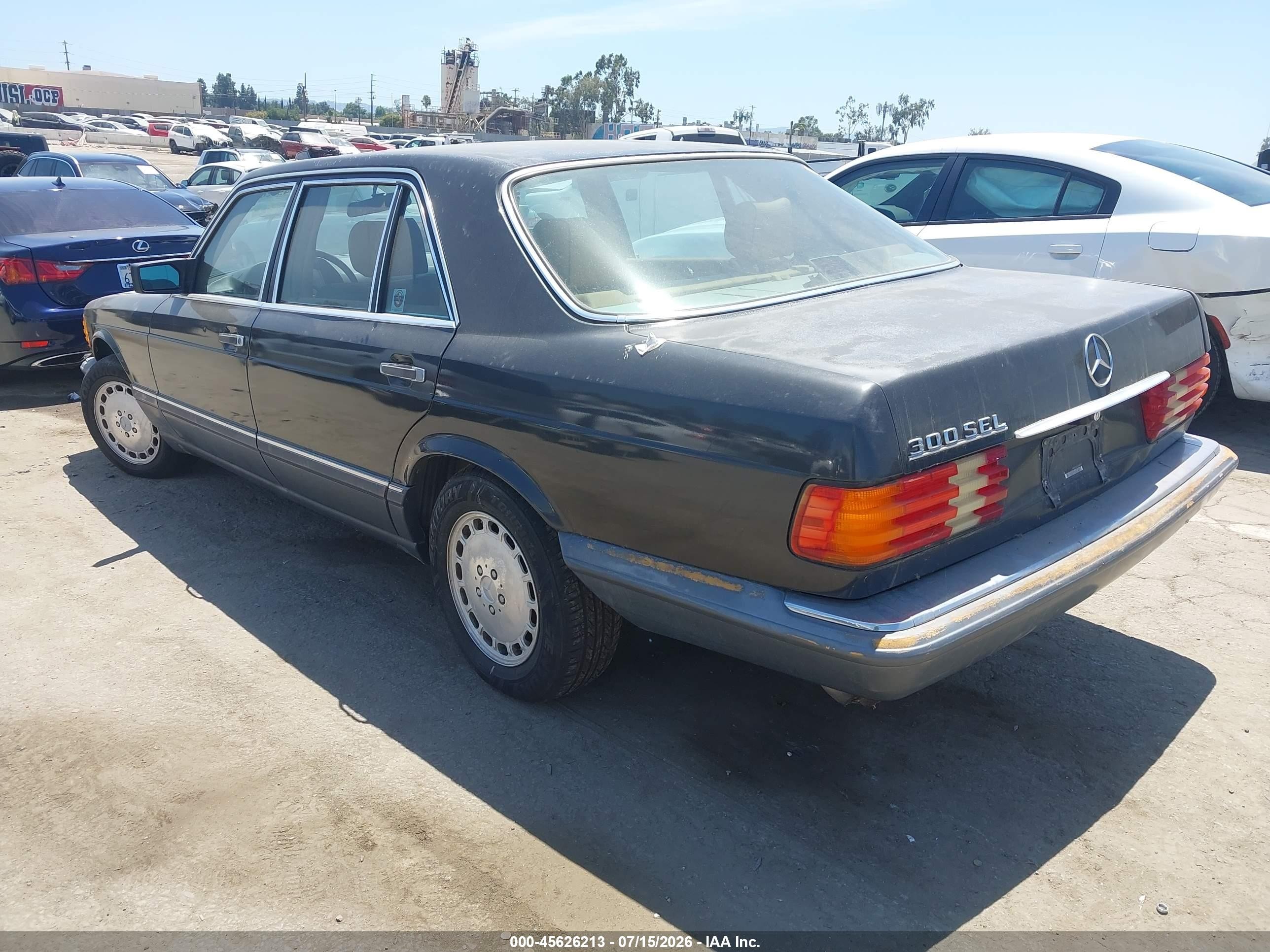 1990 Mercedes-benz 300 Sel Black vin: WDBCA25D3LA537072