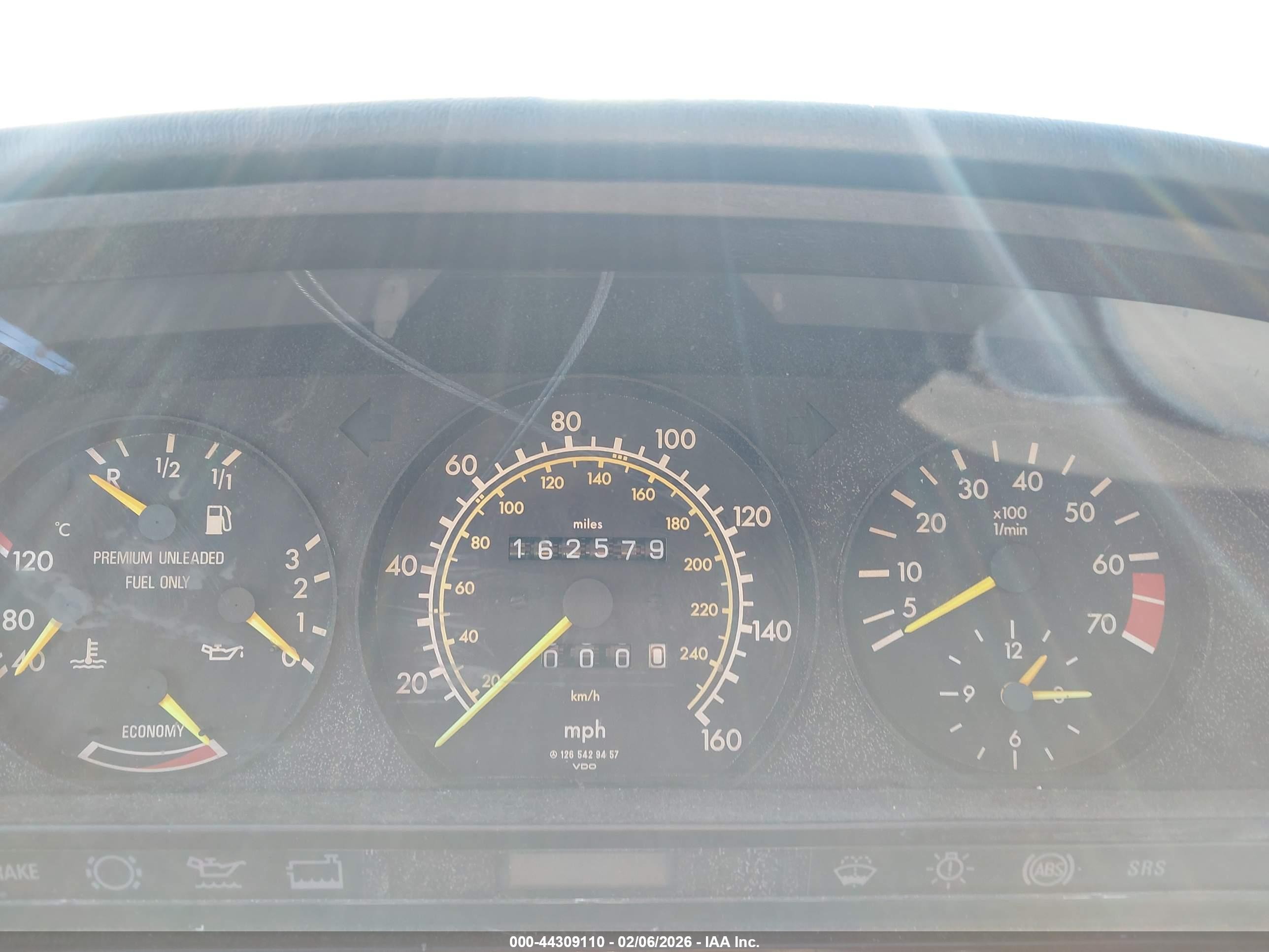 1989 Mercedes-benz 300 Sel Белый vin: WDBCA25D6KA467128