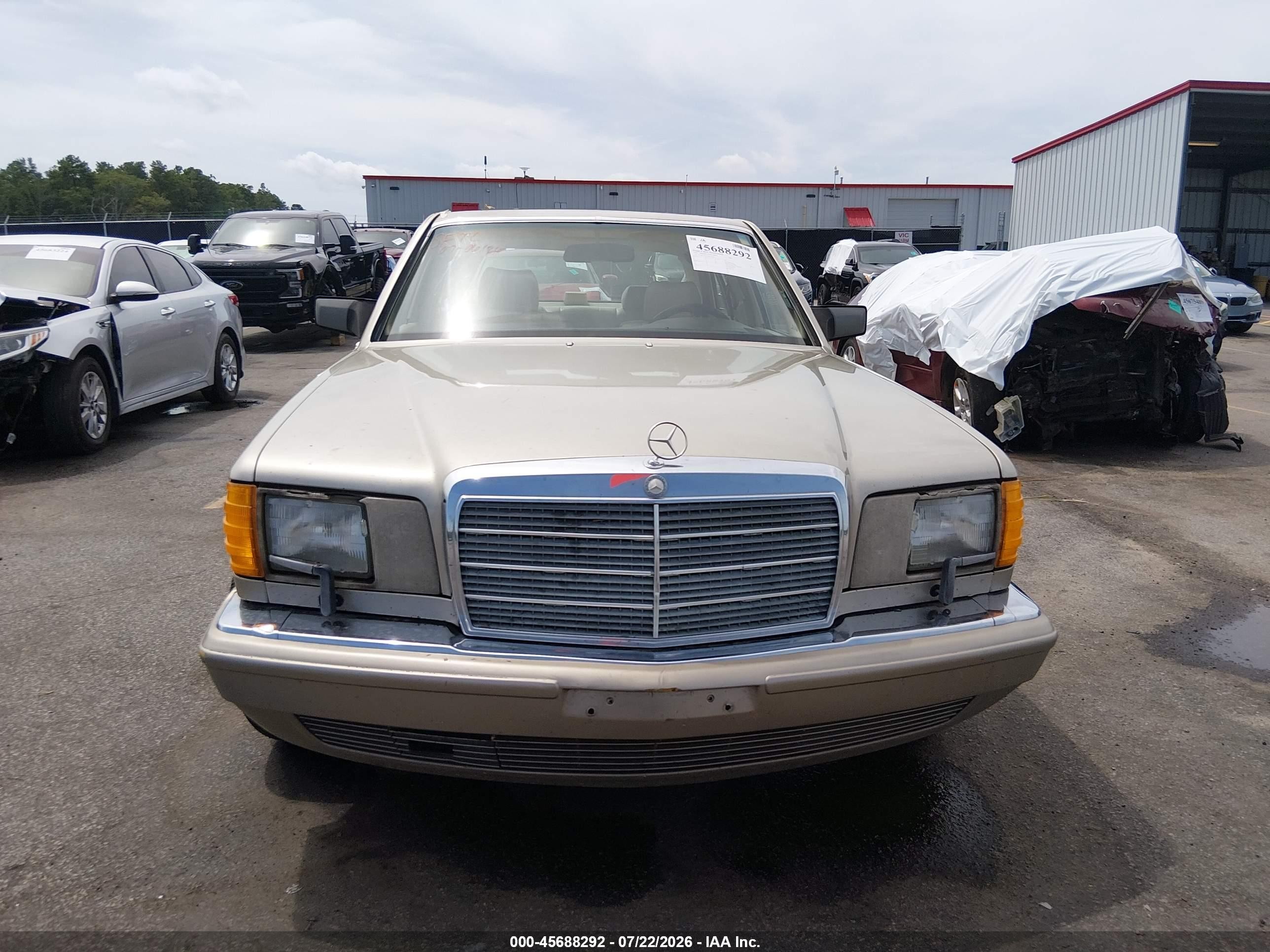 1991 Mercedes-benz 300 Sel Beige vin: WDBCA25EXMA603837
