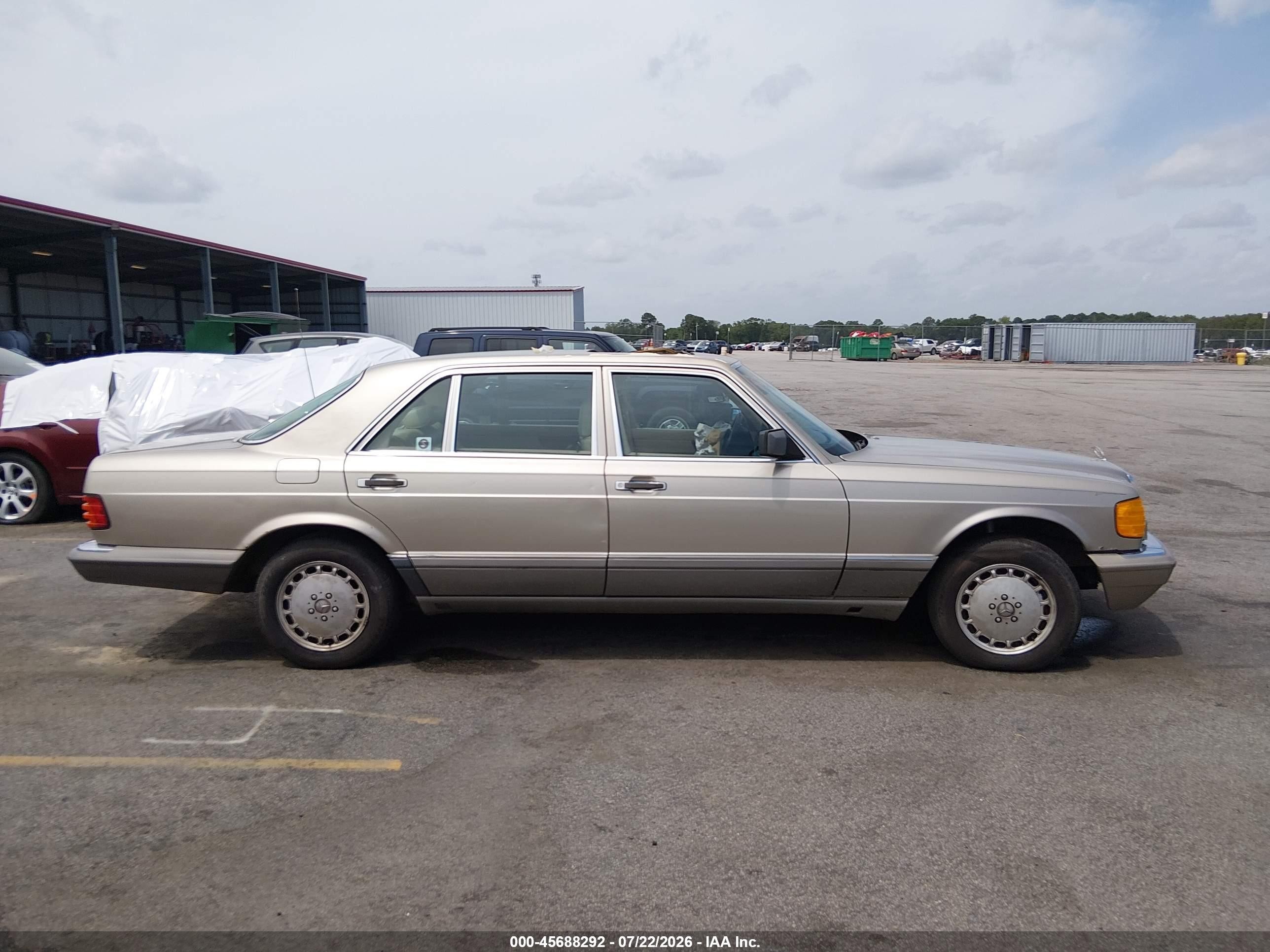 1991 Mercedes-benz 300 Sel Beige vin: WDBCA25EXMA603837