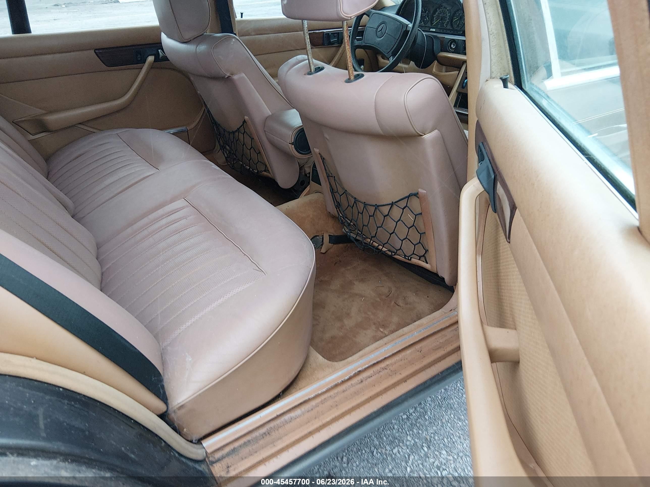 1987 Mercedes-benz 420 Sel Черный vin: WDBCA35D0HA292647