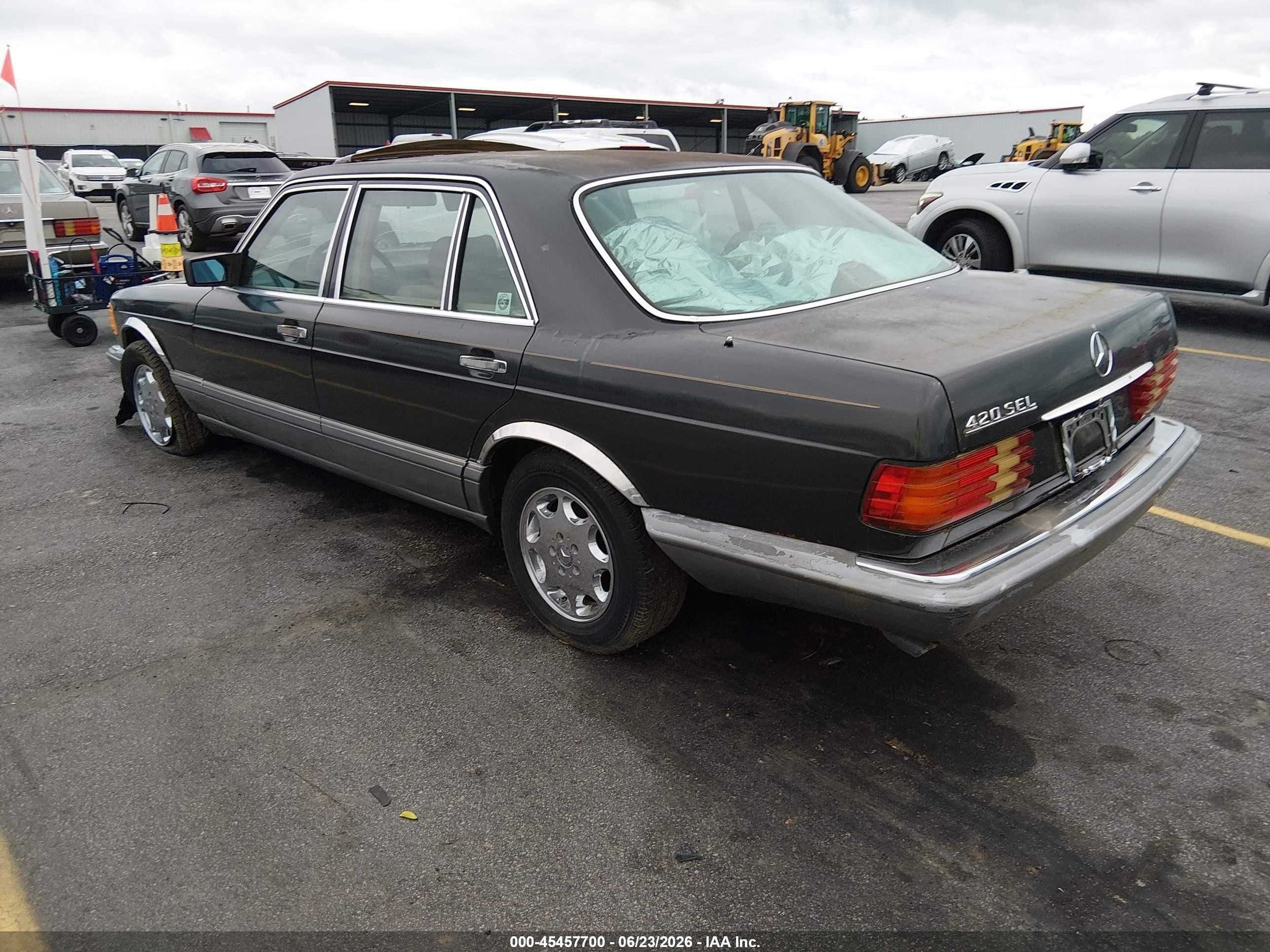 1987 Mercedes-benz 420 Sel Черный vin: WDBCA35D0HA292647