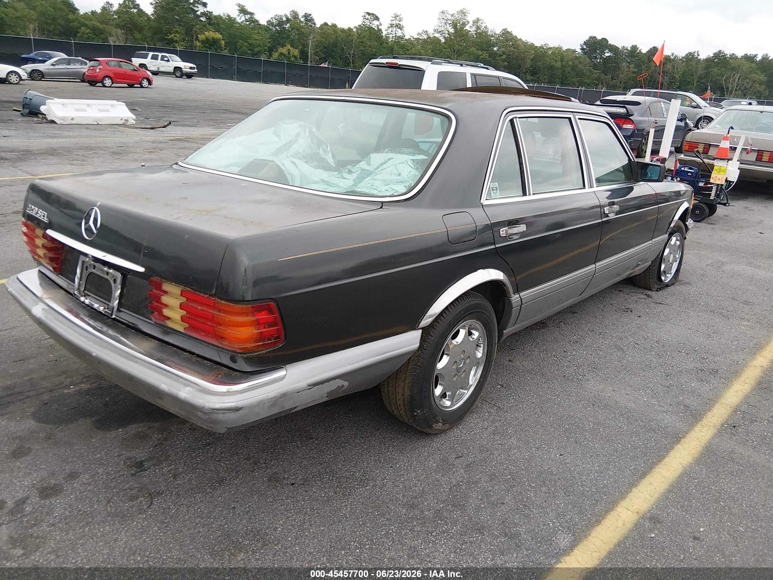 1987 Mercedes-benz 420 Sel Черный vin: WDBCA35D0HA292647