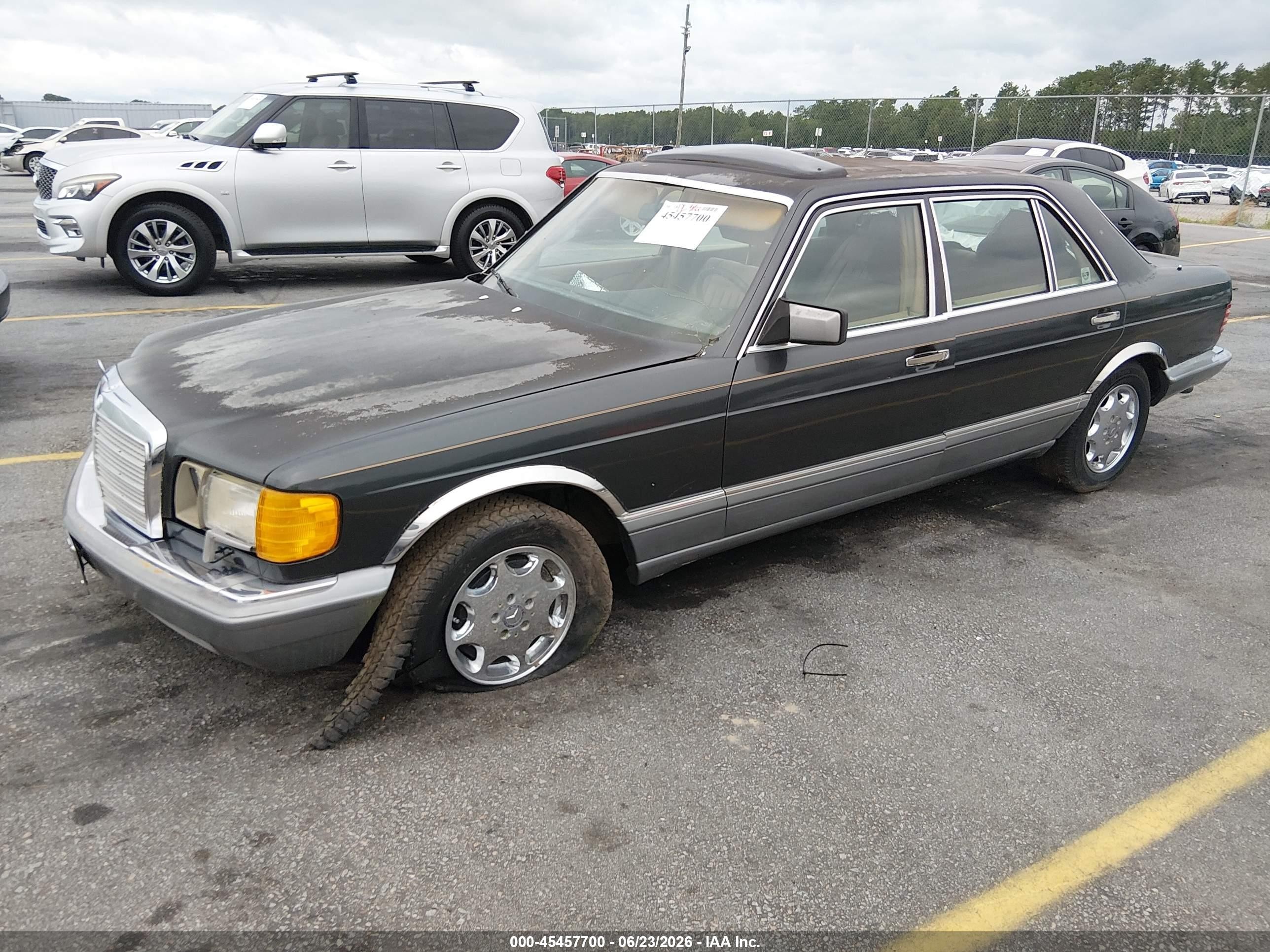 1987 Mercedes-benz 420 Sel Черный vin: WDBCA35D0HA292647