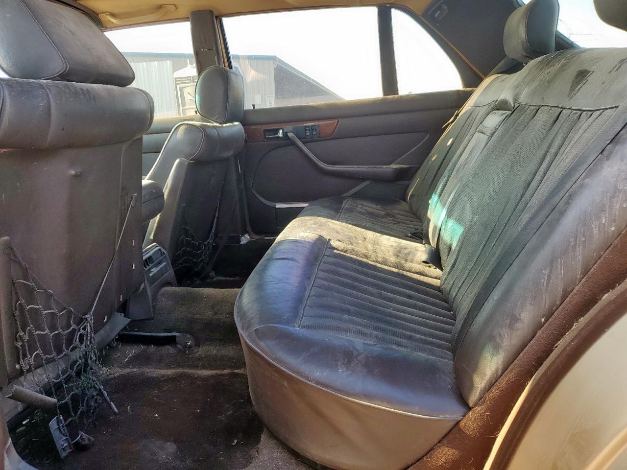 1986 Mercedes-benz 420 Sel Gold vin: WDBCA35D2GA215454