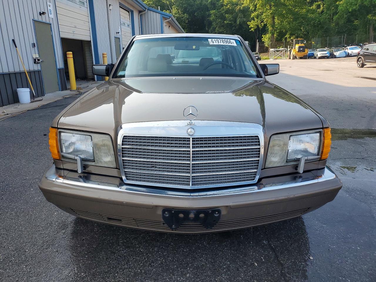 1988 Mercedes-benz 420 Sel Tan vin: WDBCA35D2JA414995