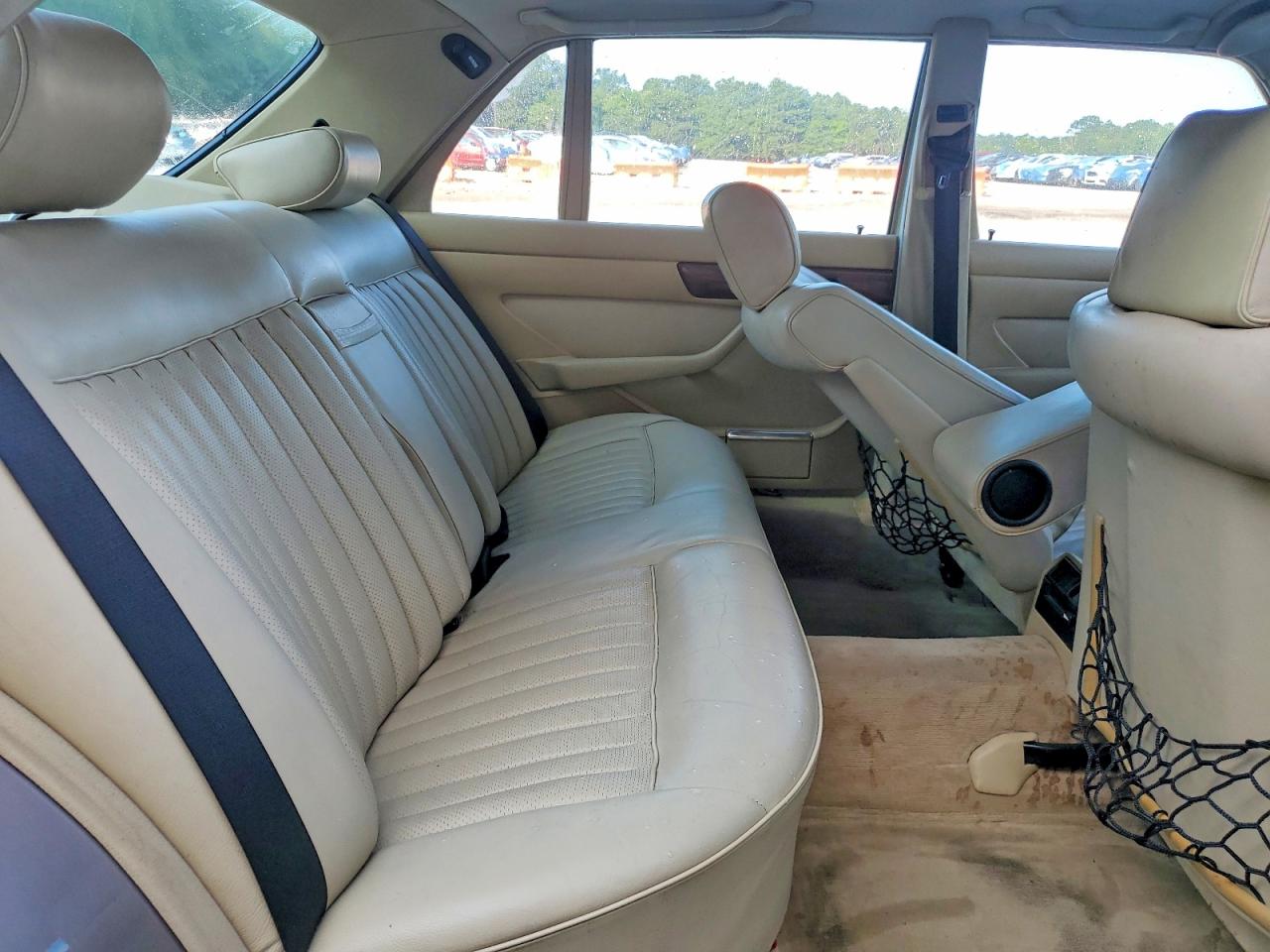 1988 Mercedes-benz 420 Sel Tan vin: WDBCA35D2JA414995