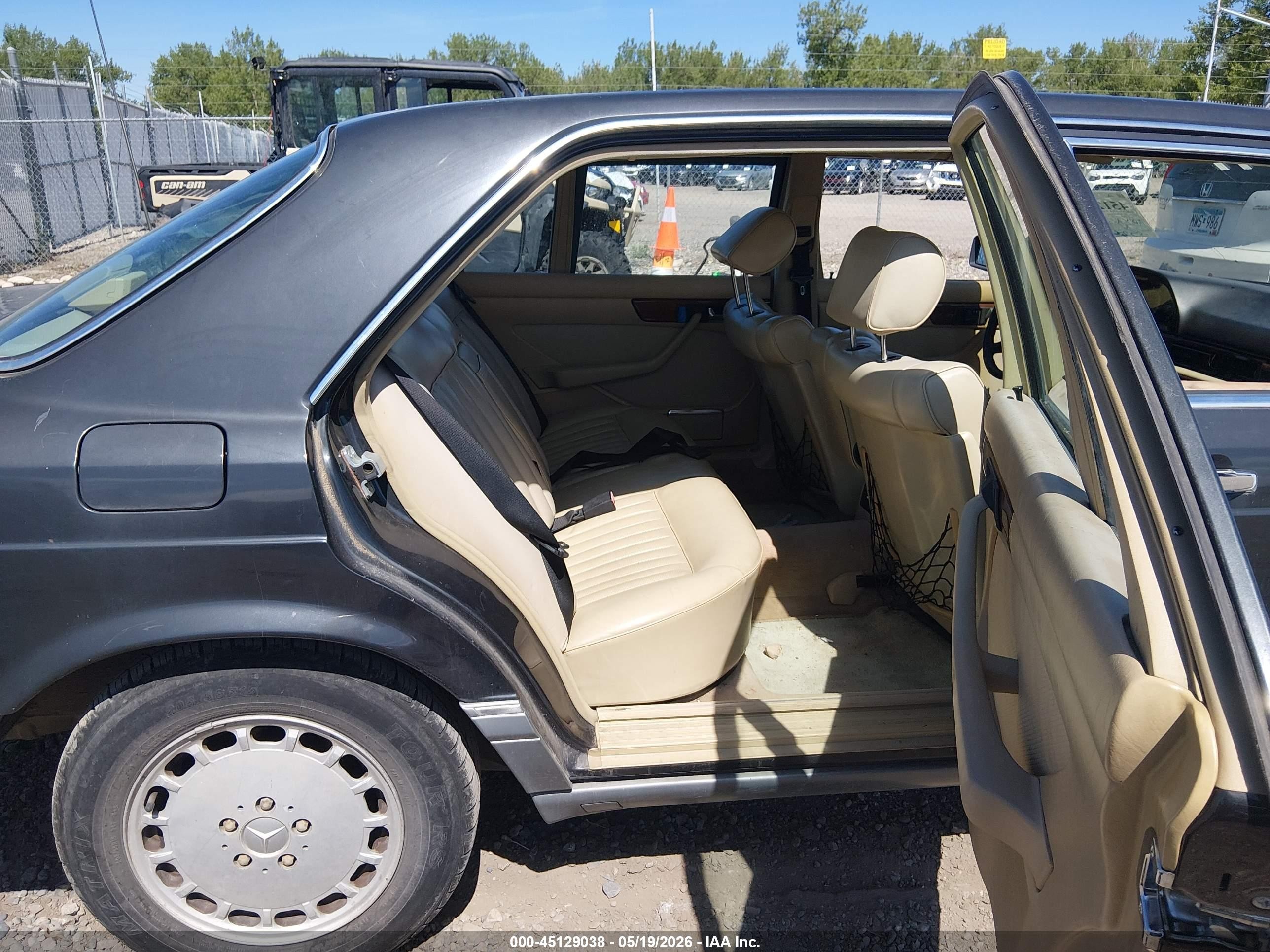1987 Mercedes-benz 420 Sel Black vin: WDBCA35D5HA346301