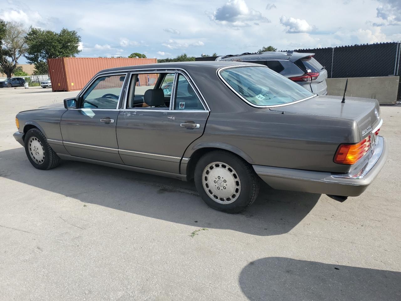 1988 Mercedes-benz 420 Sel Gray vin: WDBCA35D5JA397688