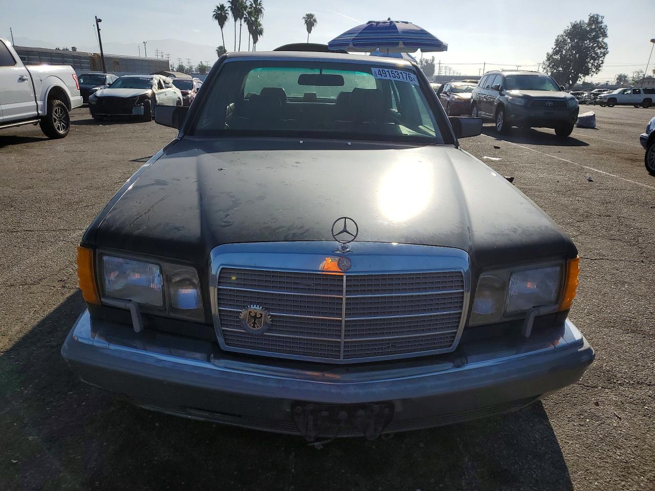 1988 Mercedes-benz 420 Sel Two Tone vin: WDBCA35D6JA373402