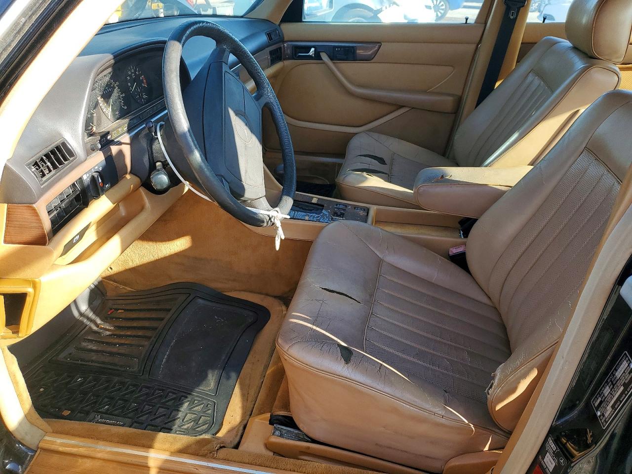 1988 Mercedes-benz 420 Sel Two Tone vin: WDBCA35D6JA373402