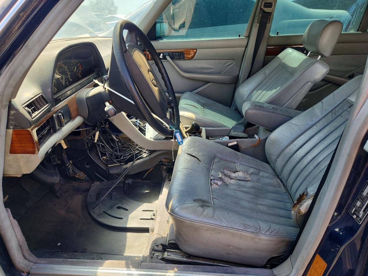 1986 Mercedes-benz 420 Sel Blue vin: WDBCA35D7GA210198