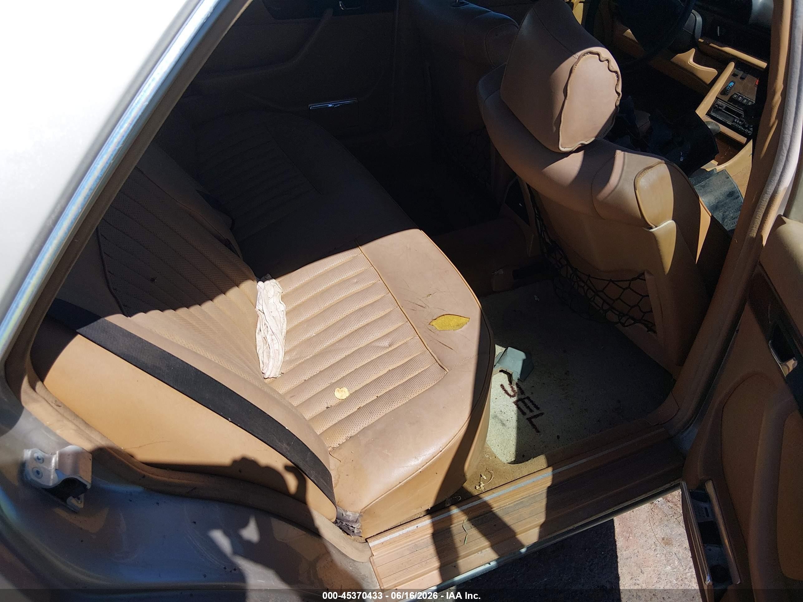 1987 Mercedes-benz 420 Sel Желто-коричневый vin: WDBCA35D8HA284649