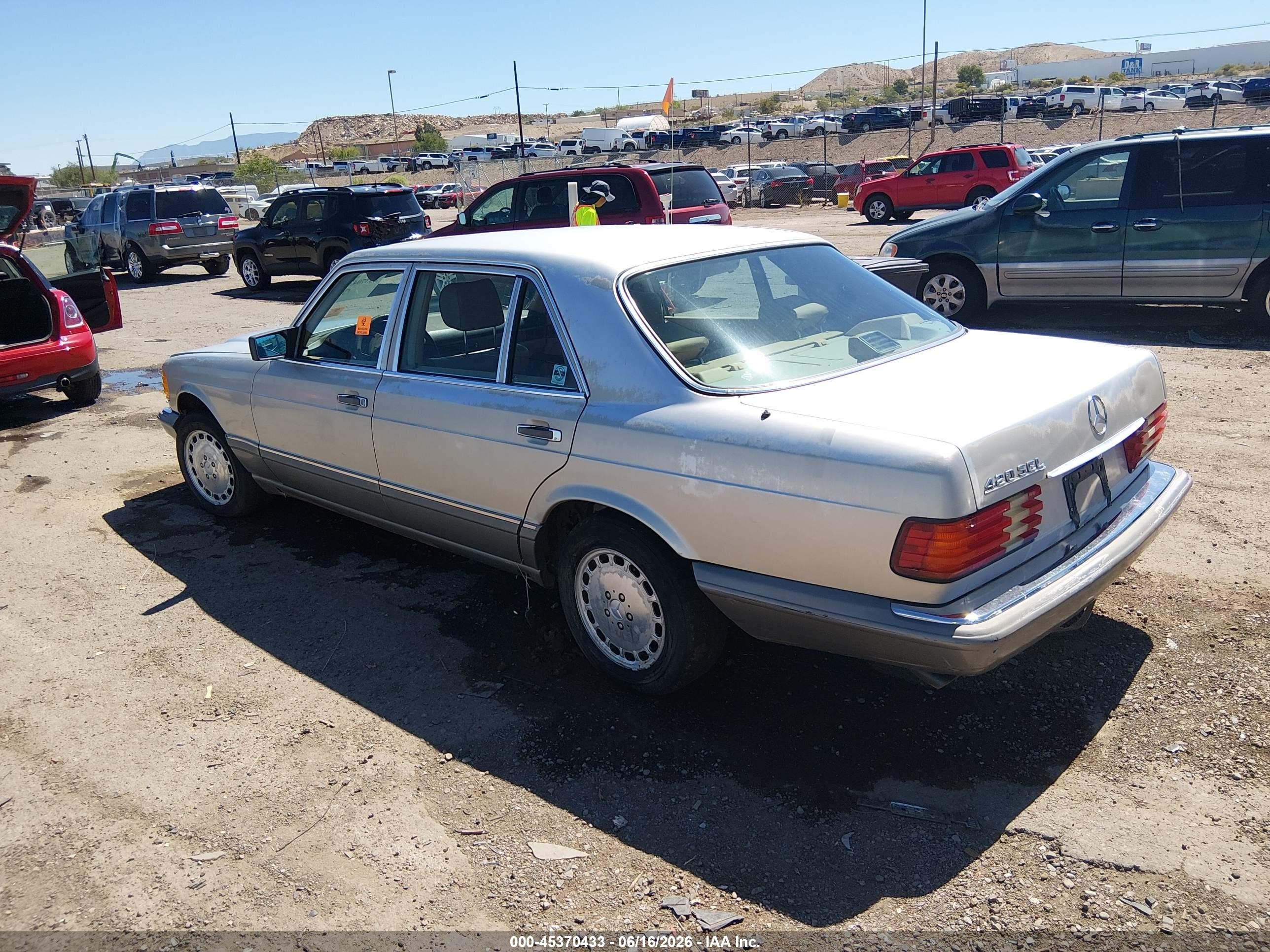 1987 Mercedes-benz 420 Sel Желто-коричневый vin: WDBCA35D8HA284649