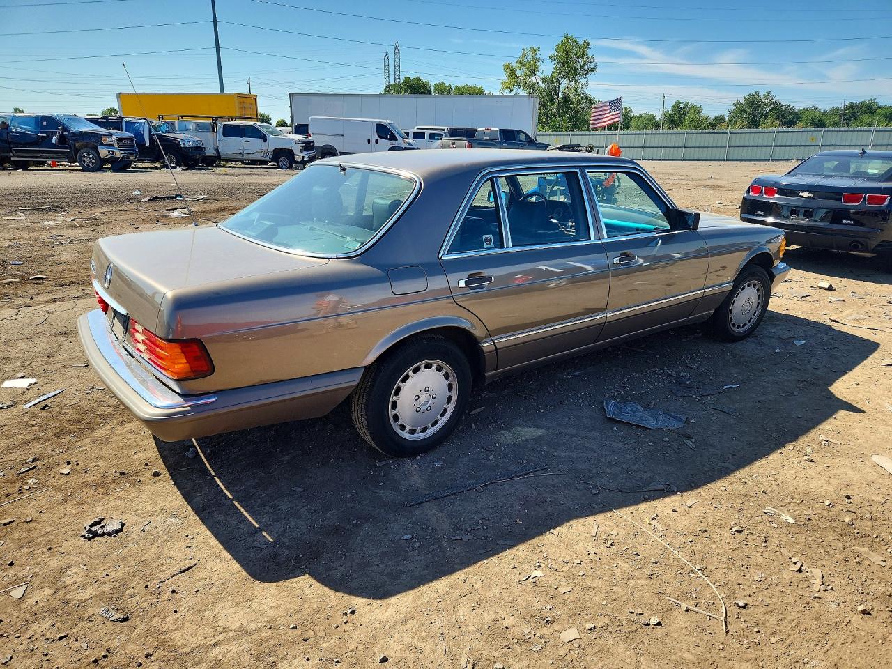 1988 Mercedes-benz 420 Sel Tan vin: WDBCA35D8JA380173