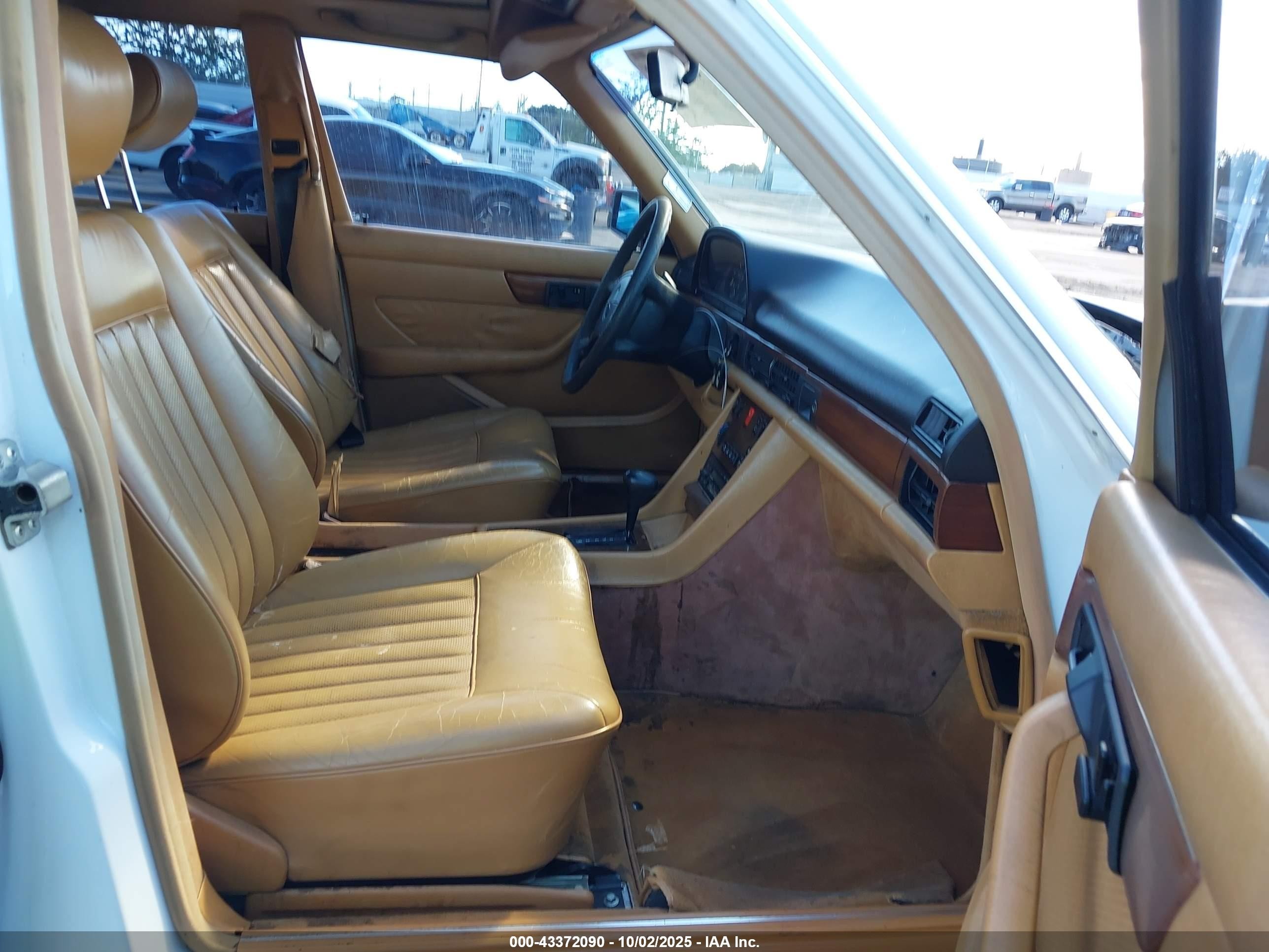 1988 Mercedes-benz 420 Sel White vin: WDBCA35DXJA422827