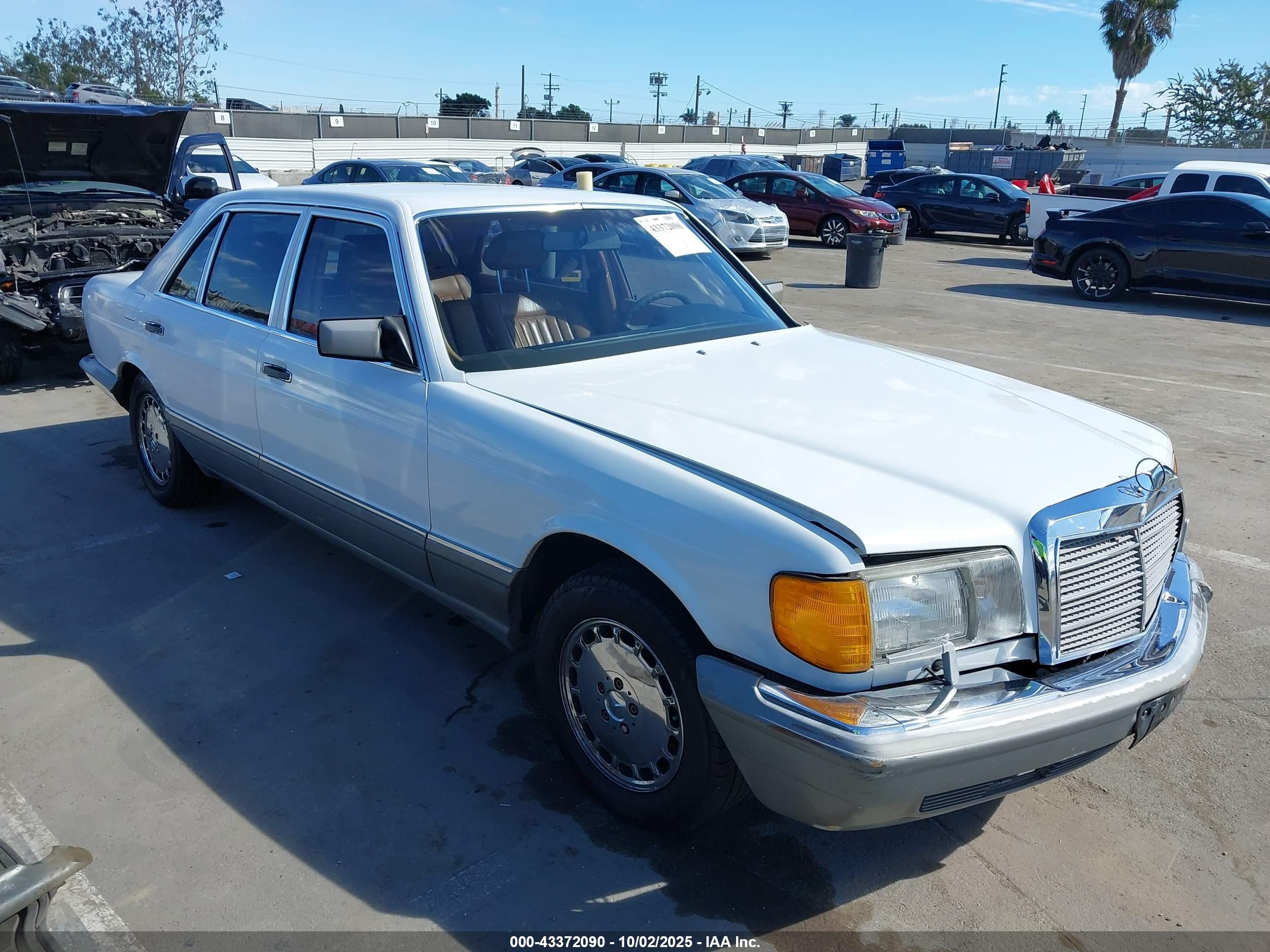 1988 Mercedes-benz 420 Sel White vin: WDBCA35DXJA422827