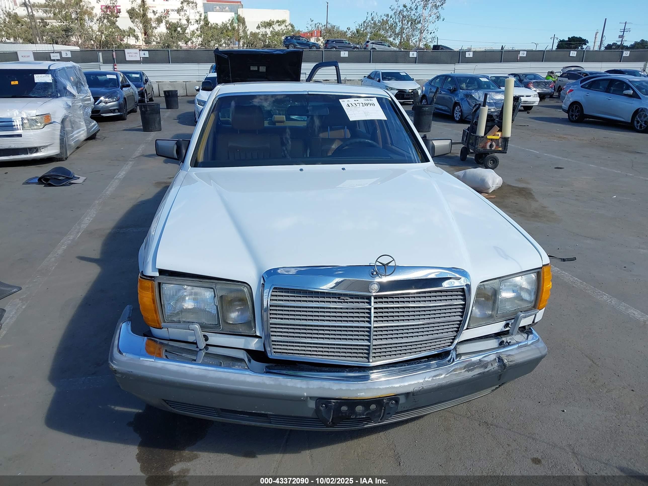 1988 Mercedes-benz 420 Sel White vin: WDBCA35DXJA422827