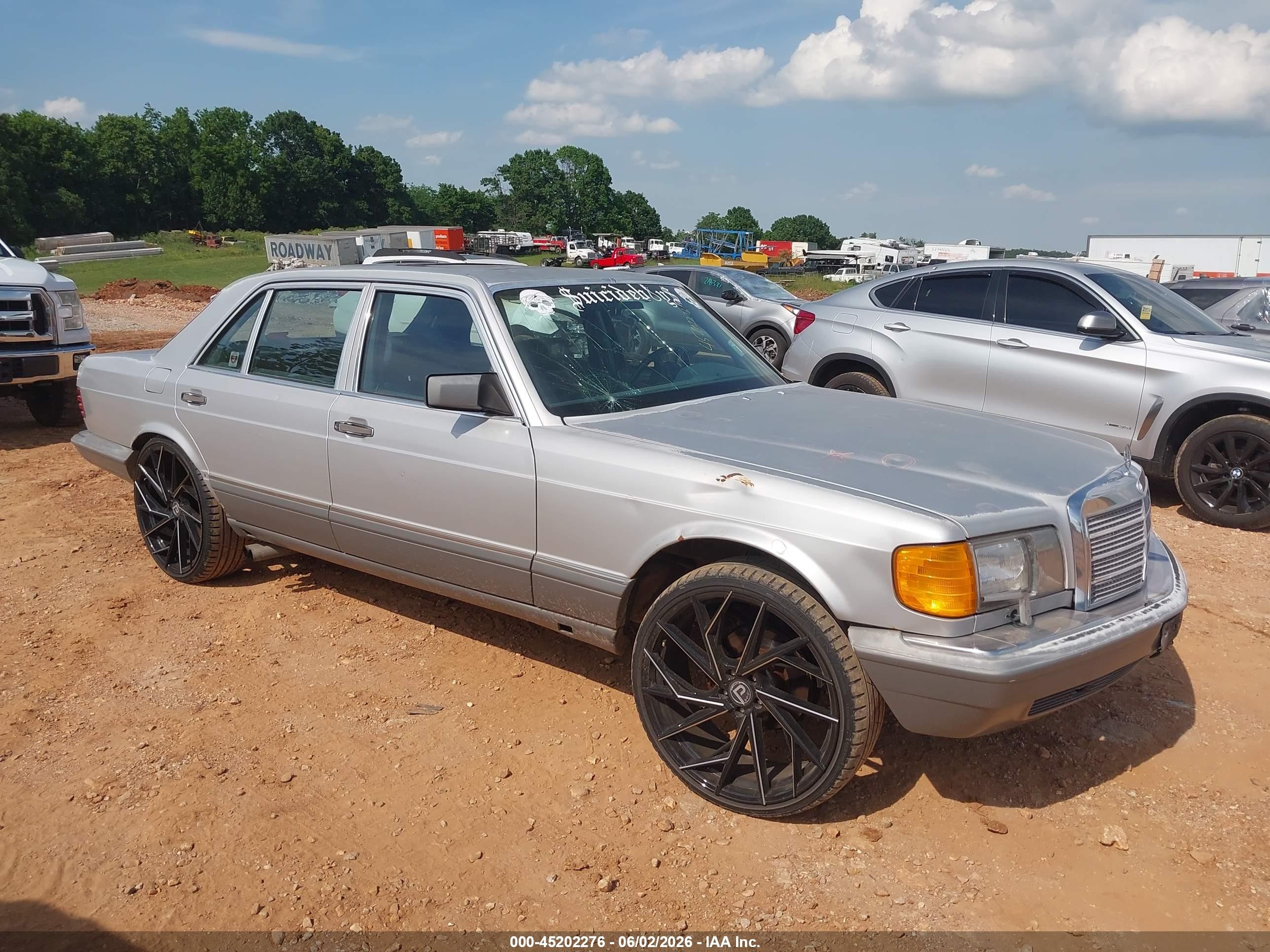 1989 Mercedes-benz 420 Sel Серебряный vin: WDBCA35DXKA436468