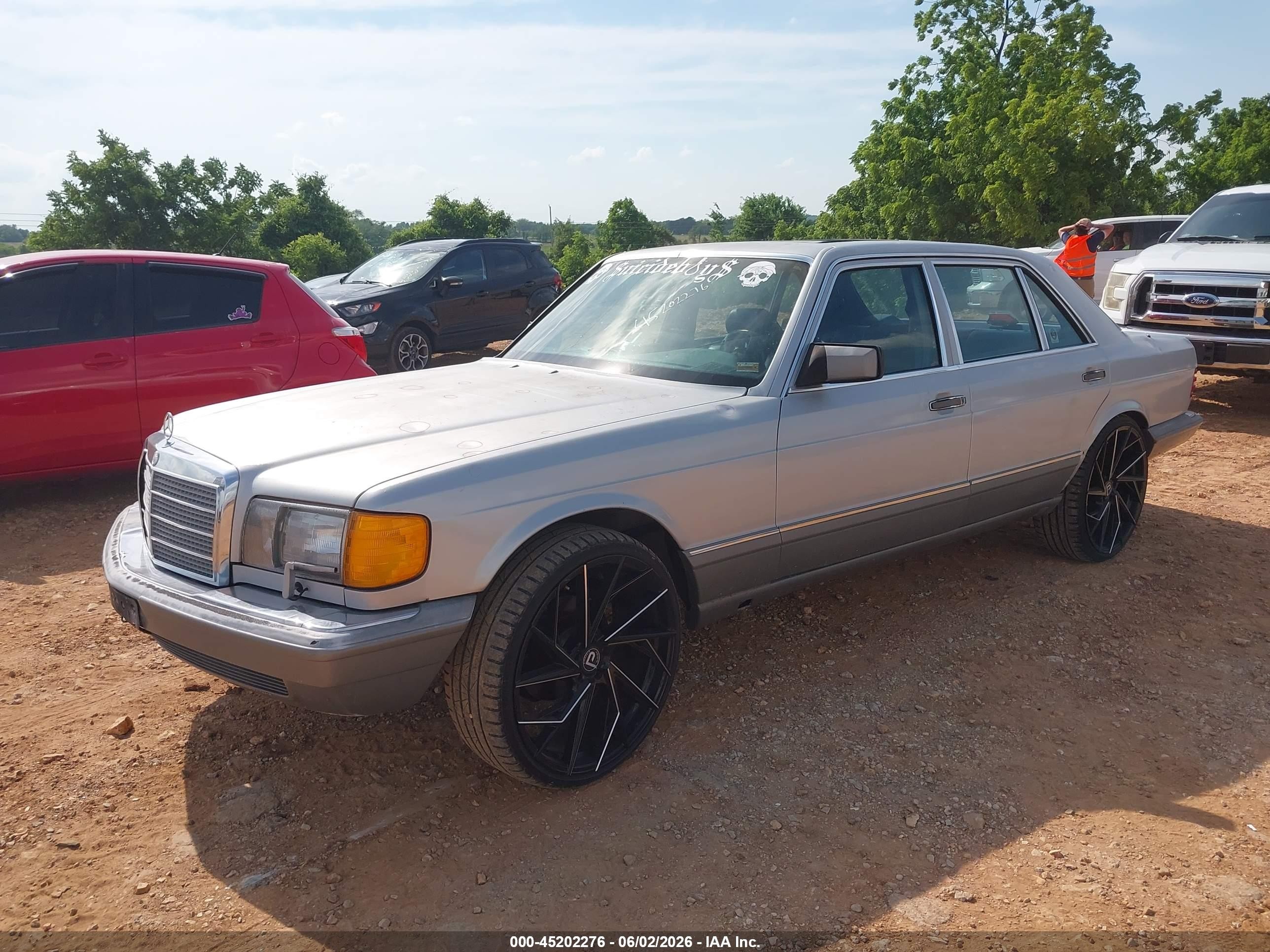 1989 Mercedes-benz 420 Sel Серебряный vin: WDBCA35DXKA436468