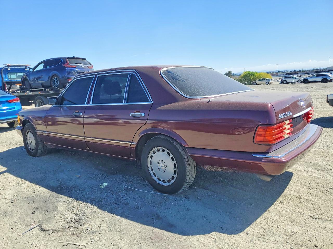 1991 Mercedes-benz 420 Sel Бордовый vin: WDBCA35E0MA603805