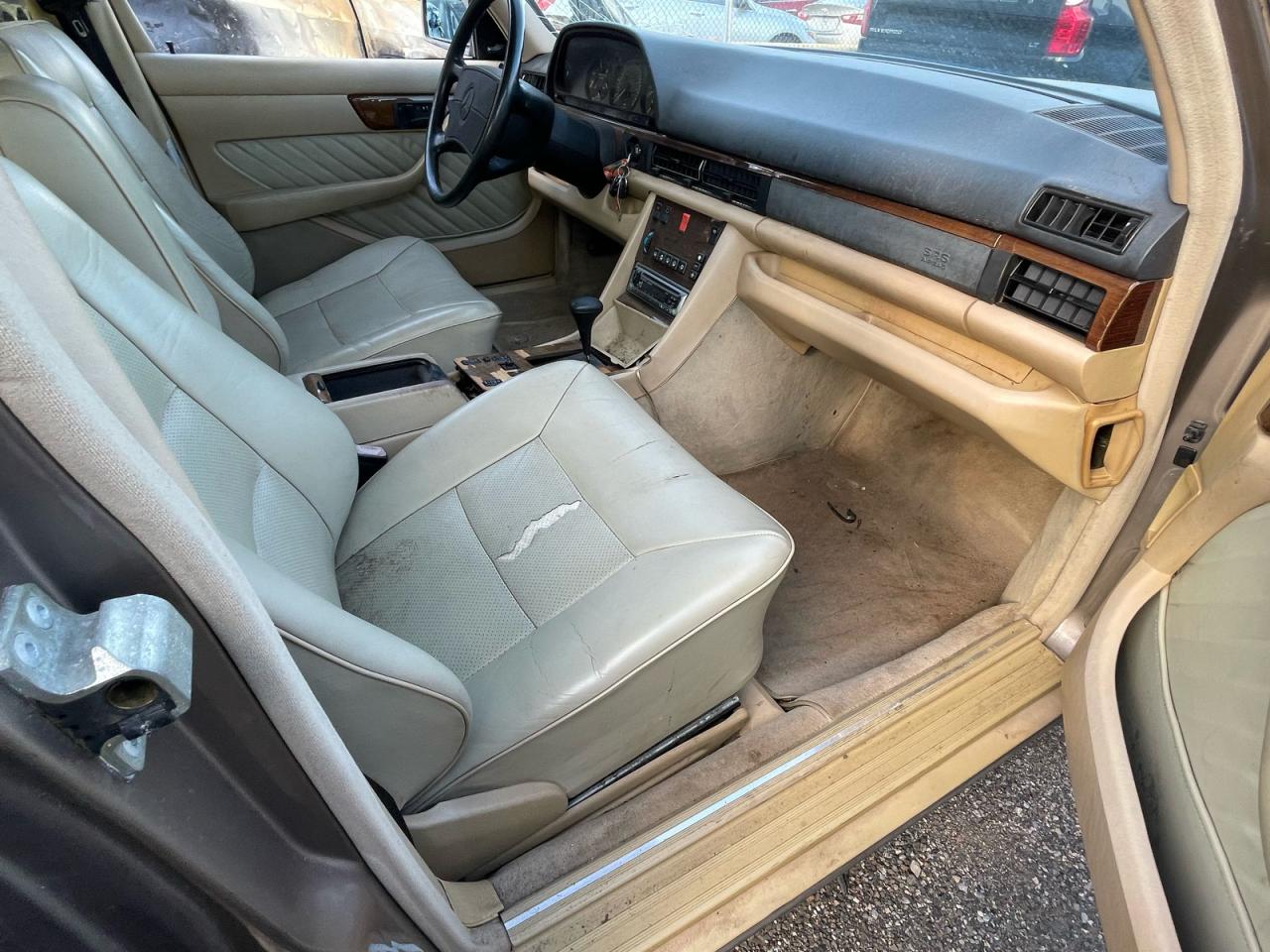 1991 Mercedes-benz 420 Sel Gold vin: WDBCA35E1MA597903