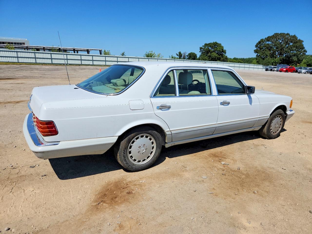 1991 Mercedes-benz 420 Sel White vin: WDBCA35E1MA607460