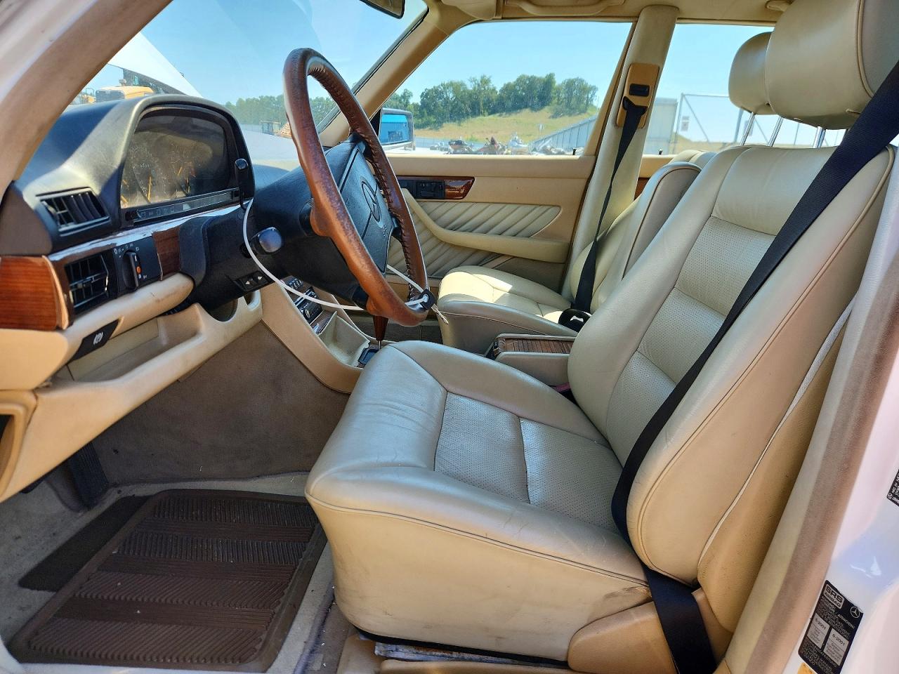 1991 Mercedes-benz 420 Sel White vin: WDBCA35E1MA607460